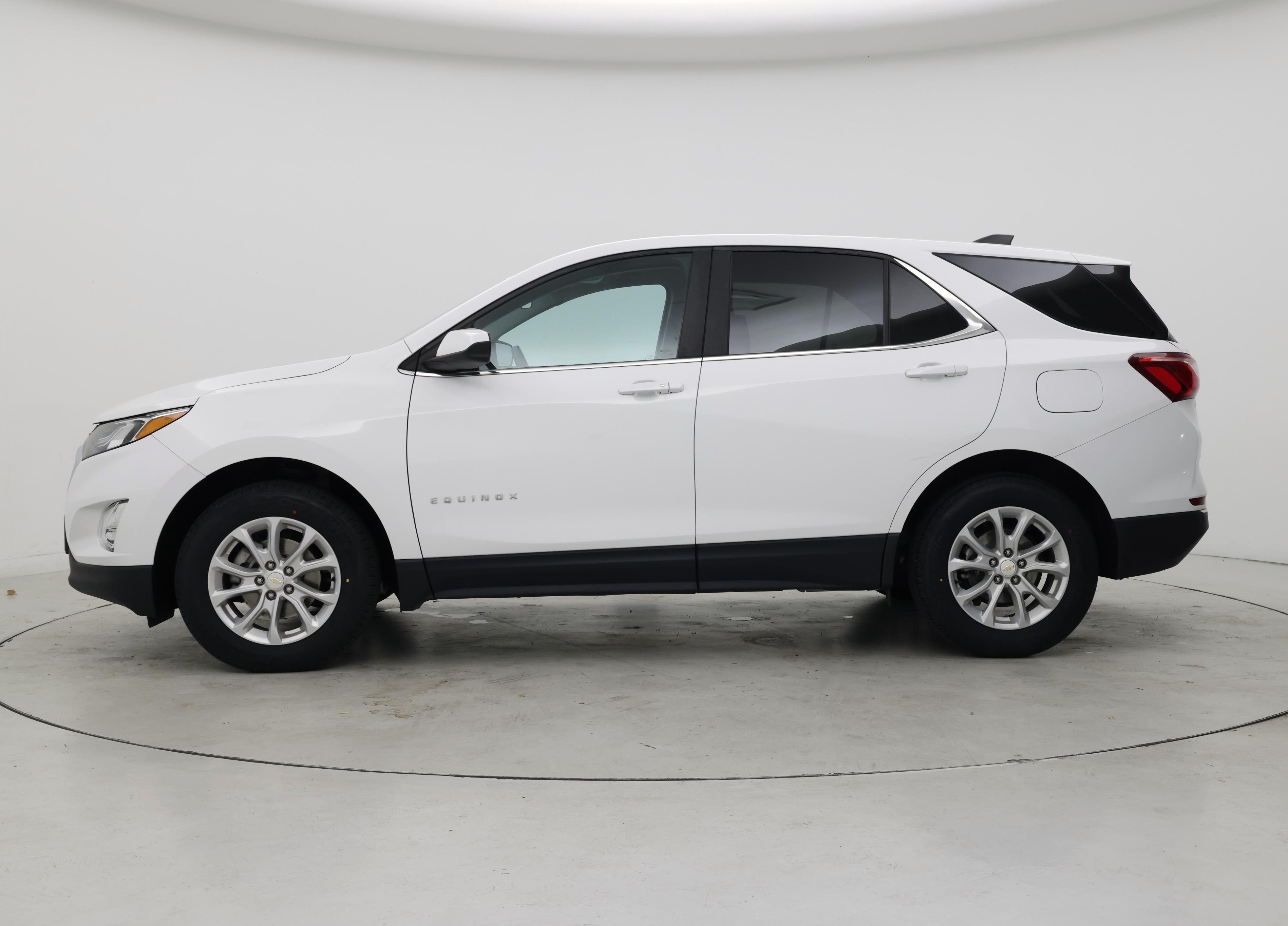 Thumbnail: 2021 Chevrolet Equinox - 3