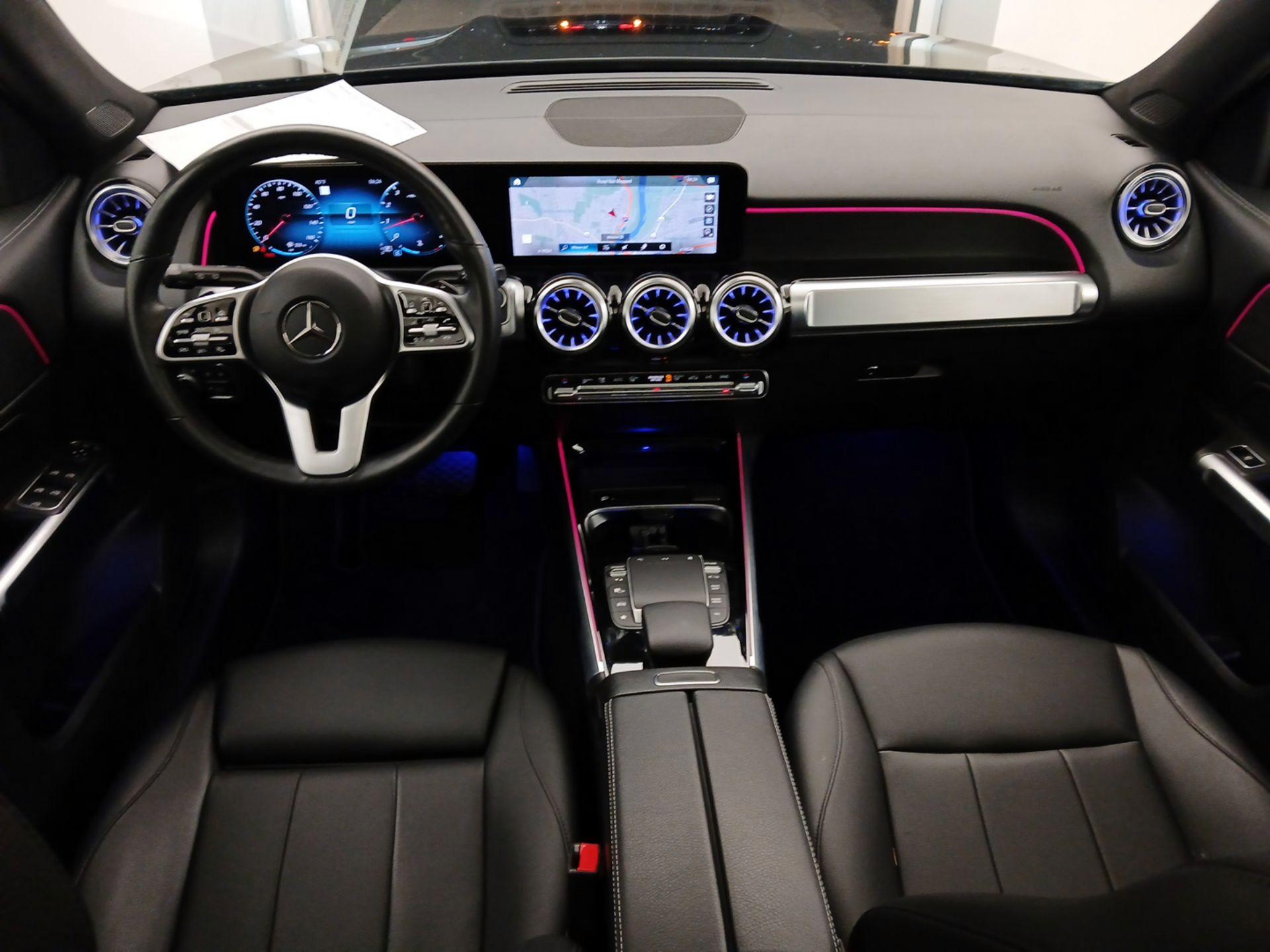 Thumbnail: 2022 Mercedes-Benz GLB - 9