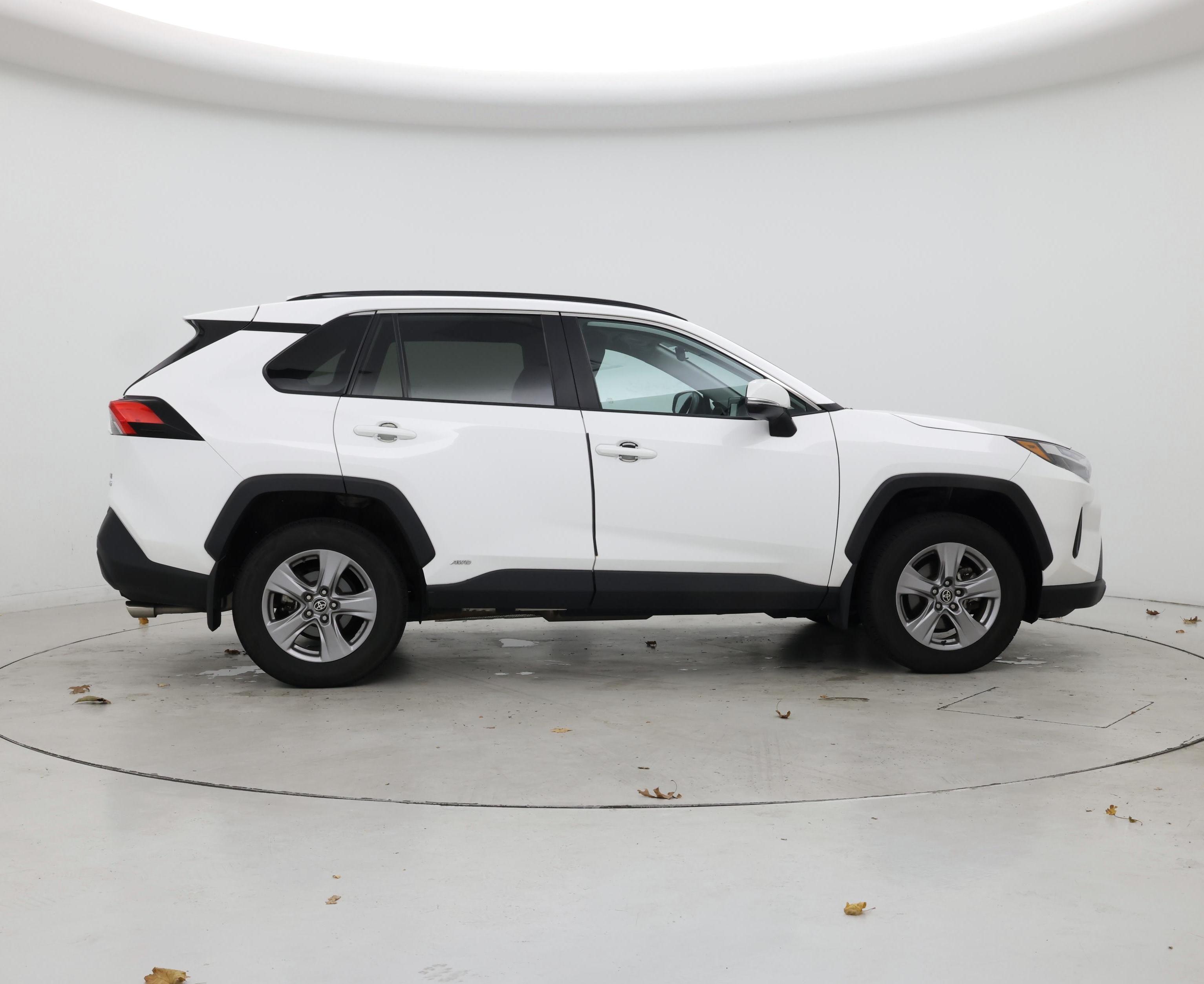 Thumbnail: 2022 Toyota RAV4 - 7