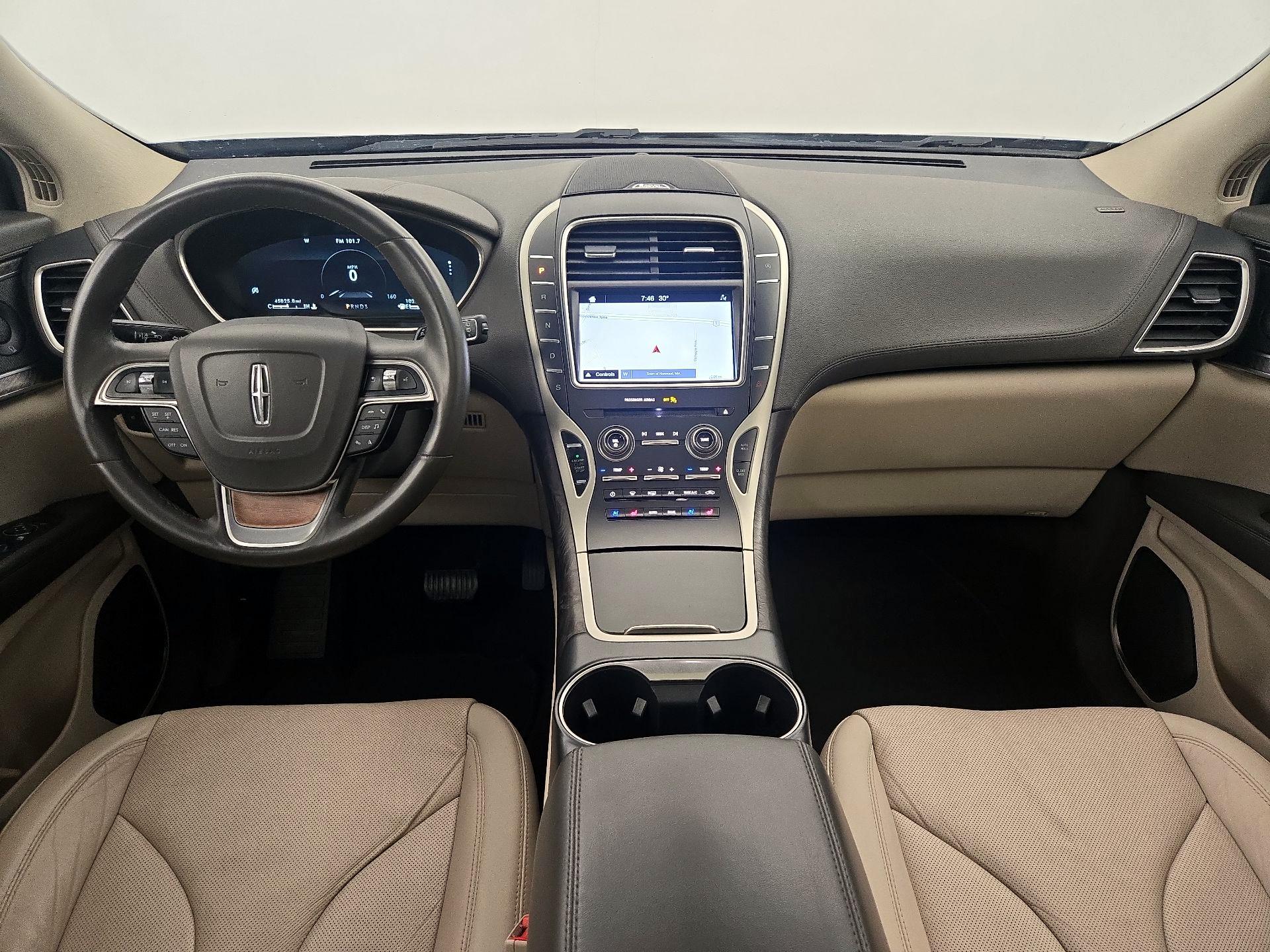 Thumbnail: 2019 Lincoln Nautilus - 9