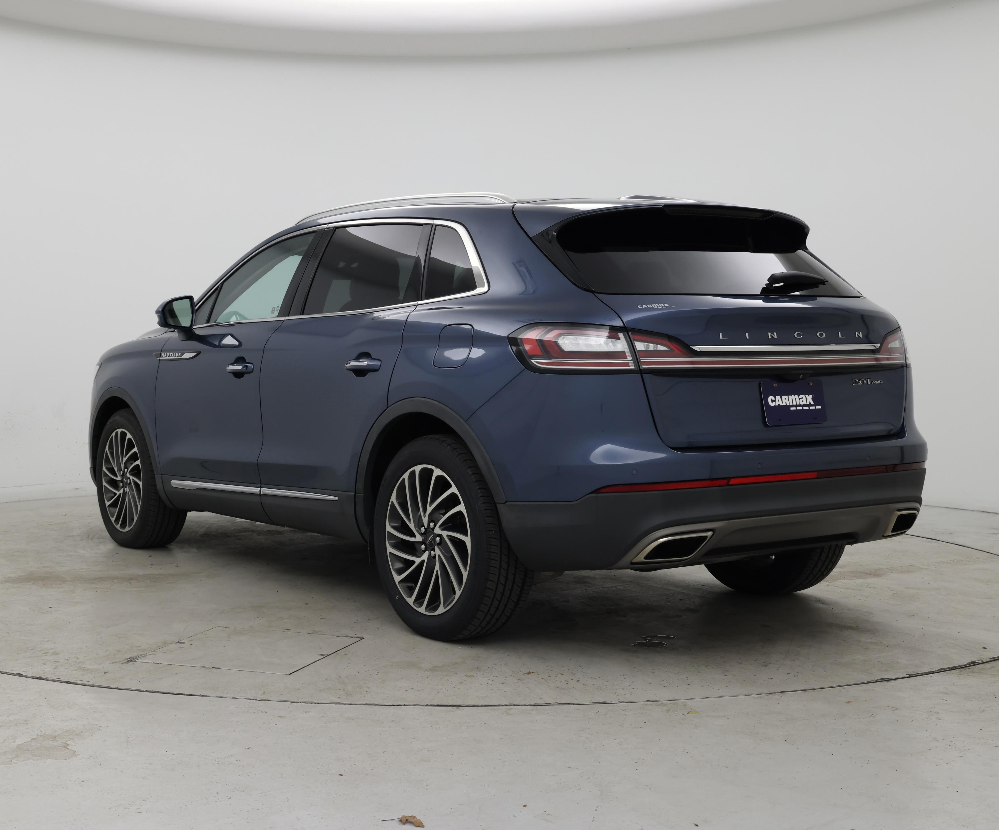 Thumbnail: 2019 Lincoln Nautilus - 2
