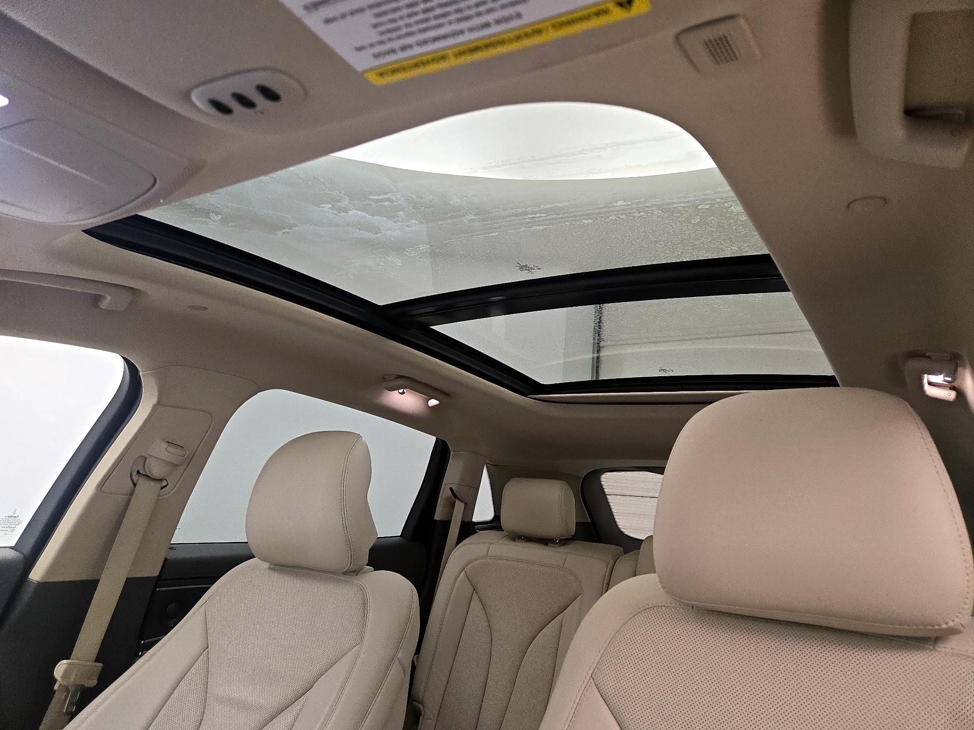 Thumbnail: 2019 Lincoln Nautilus - 20