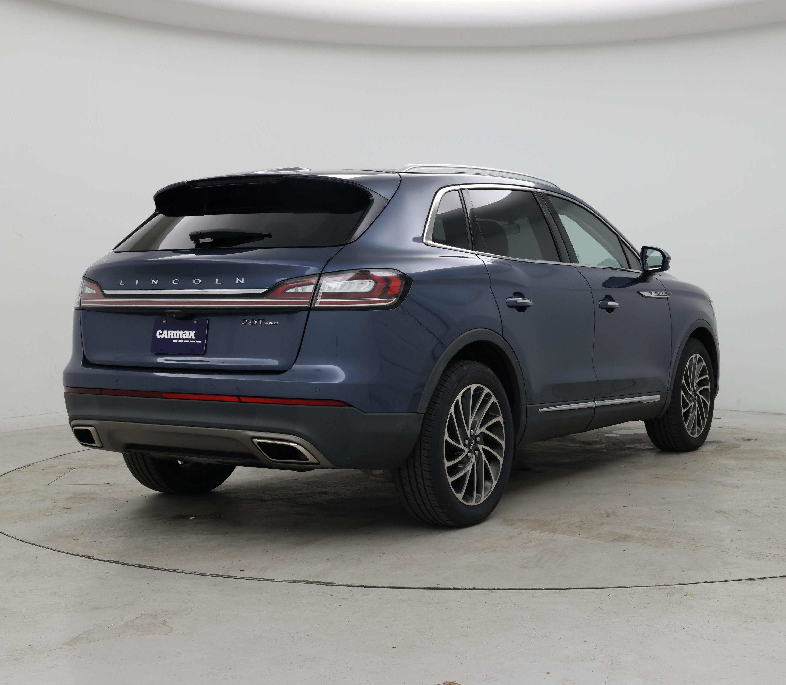 Thumbnail: 2019 Lincoln Nautilus - 8