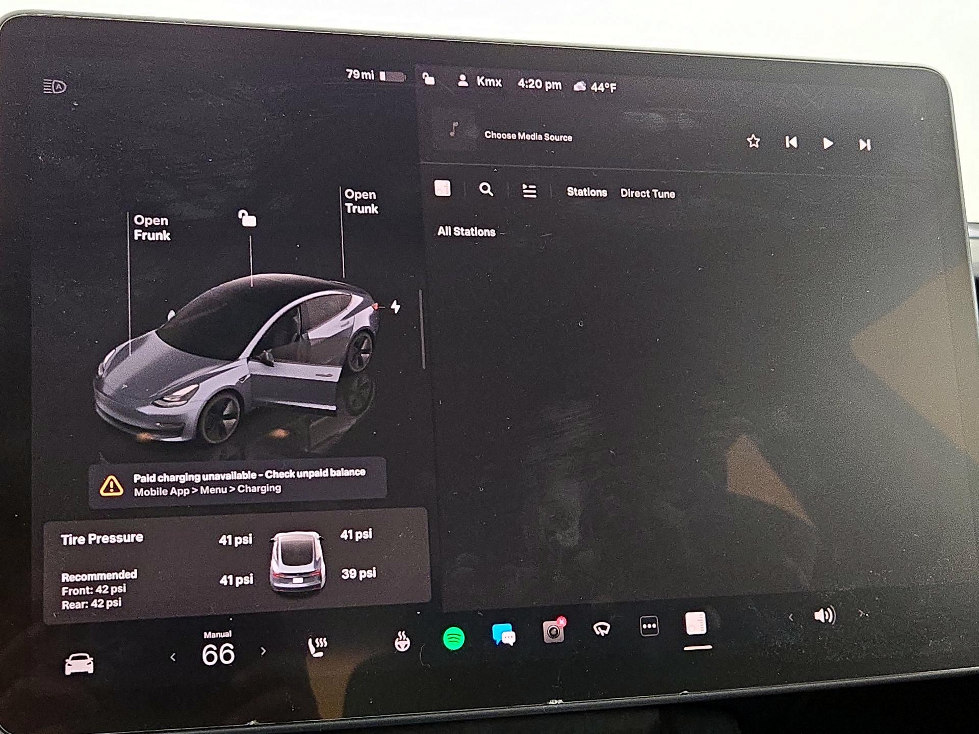 Thumbnail: 2023 Tesla Model 3 - 15