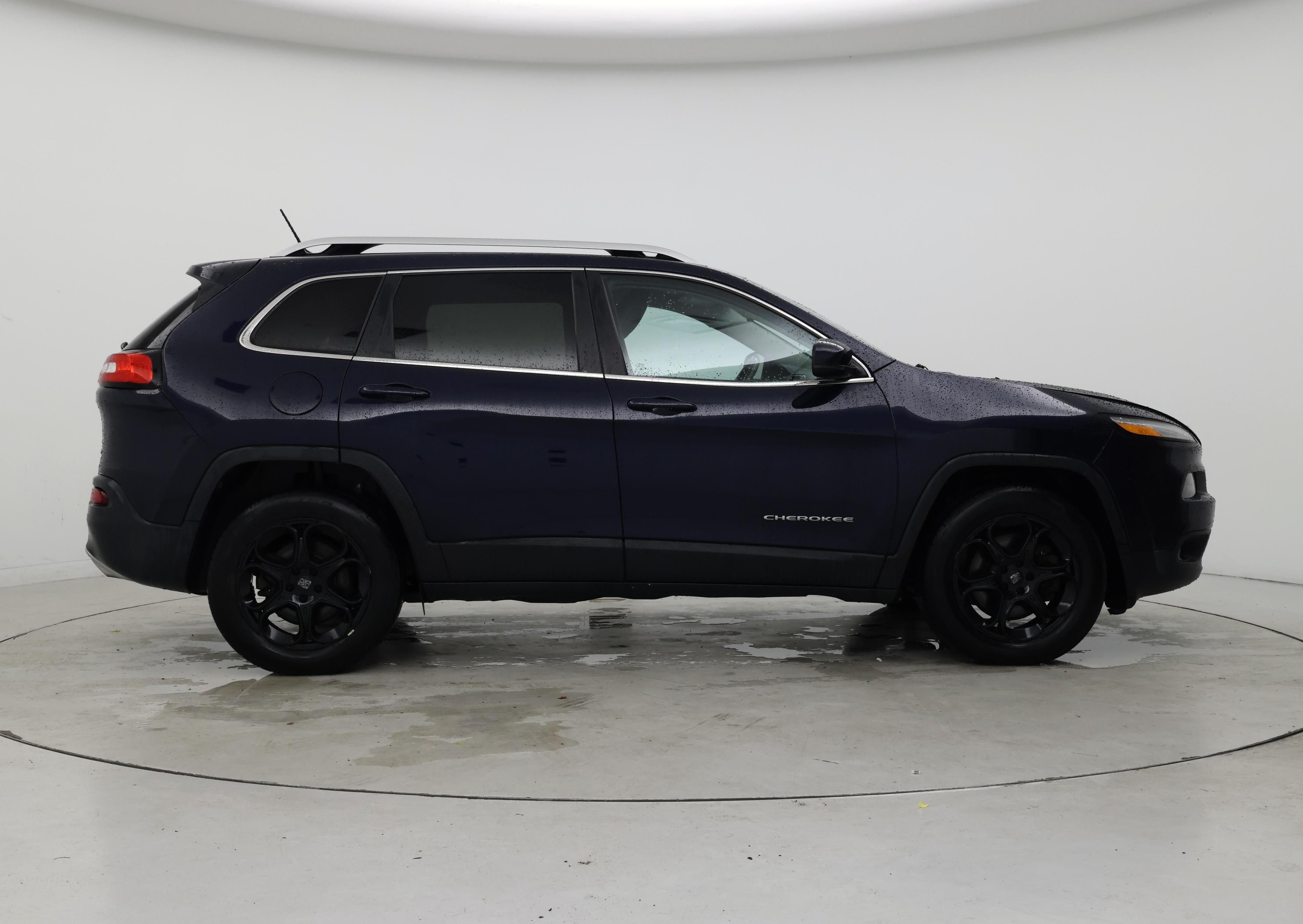 Thumbnail: 2015 Jeep Cherokee - 7