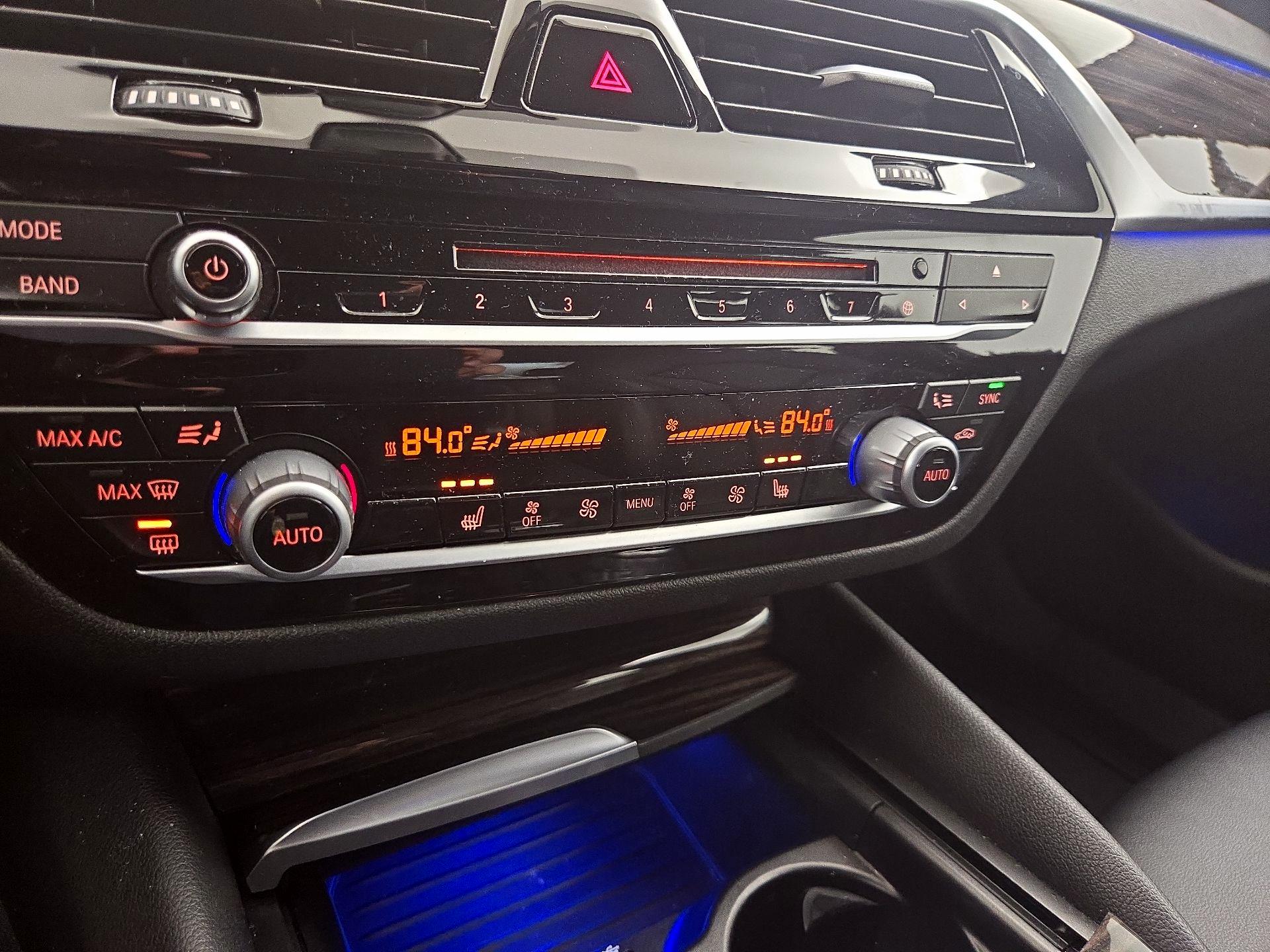 Thumbnail: 2017 BMW 5 Series - 17