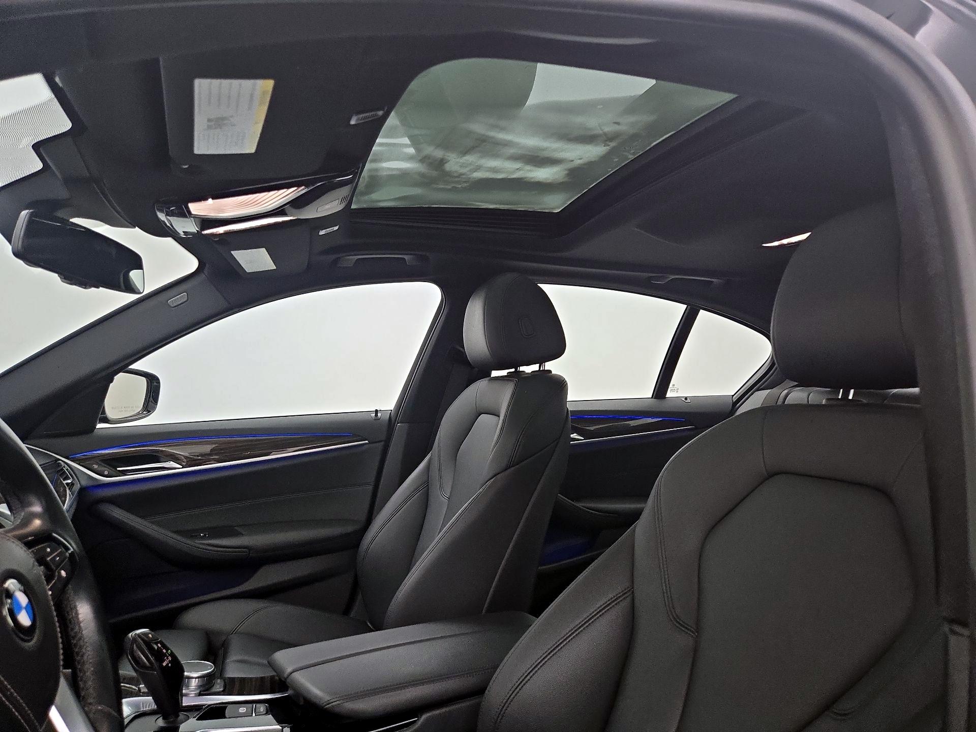 Thumbnail: 2017 BMW 5 Series - 20