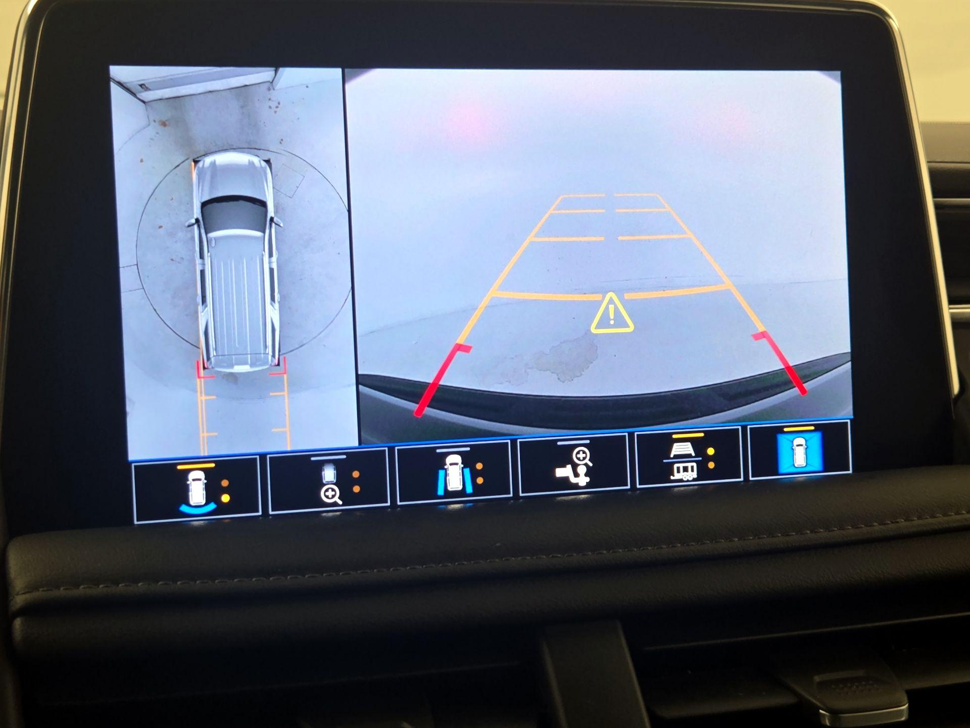 Thumbnail: 2021 Chevrolet Tahoe - 14