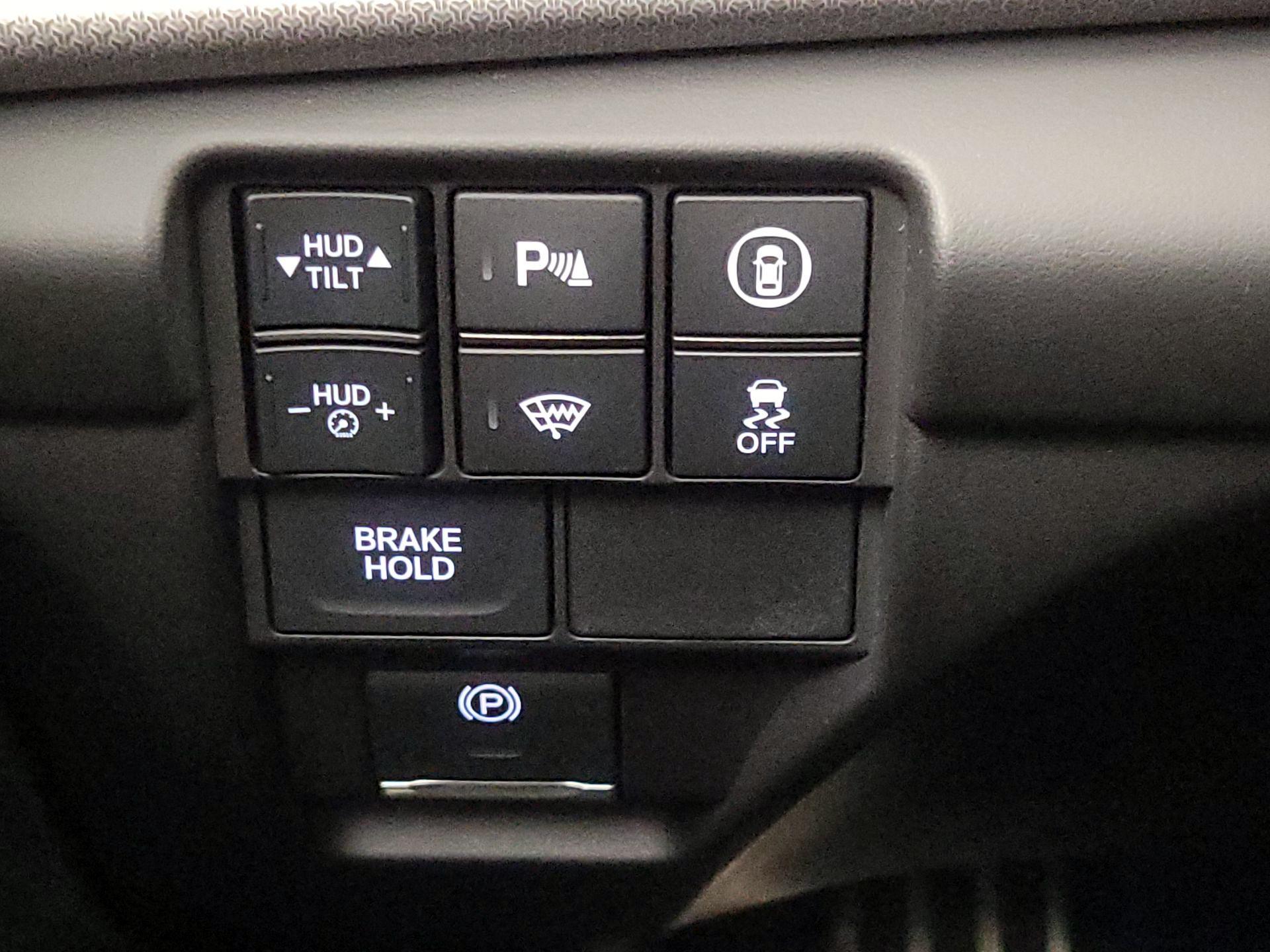 Thumbnail: 2025 Acura RDX - 13