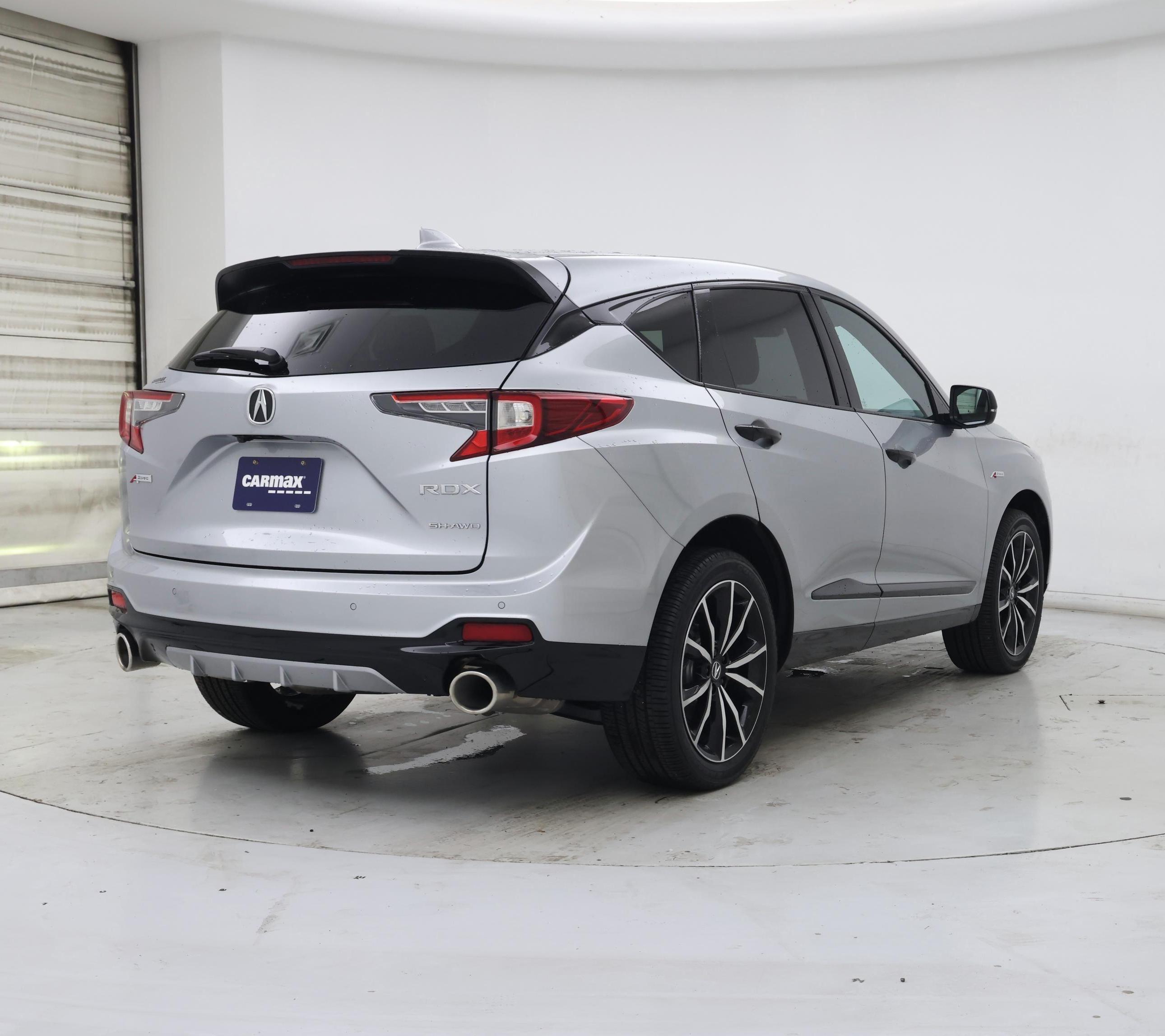 Thumbnail: 2025 Acura RDX - 8