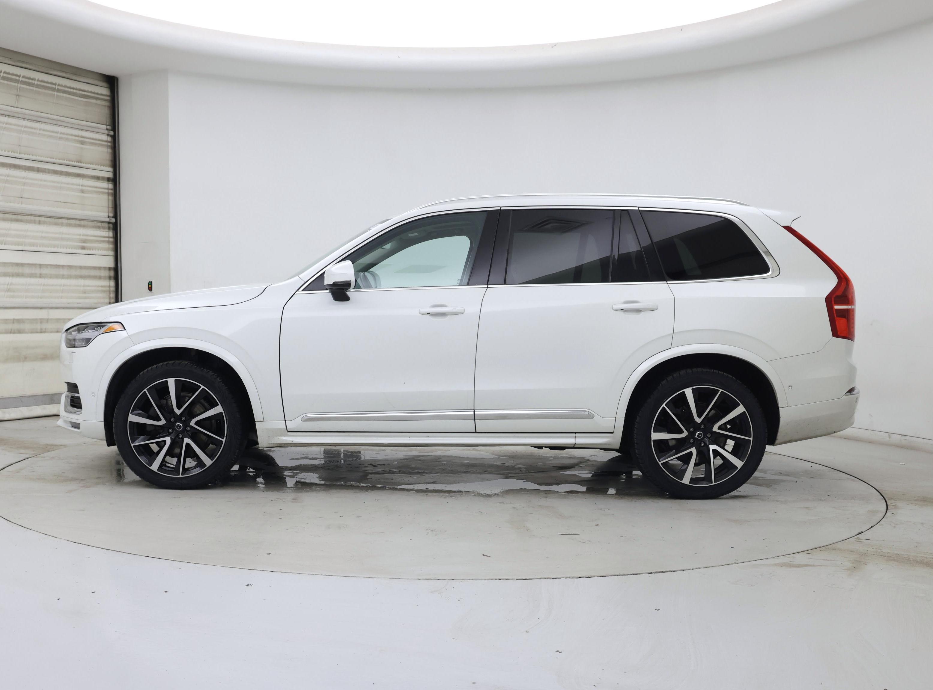 Thumbnail: 2023 Volvo XC90 - 3