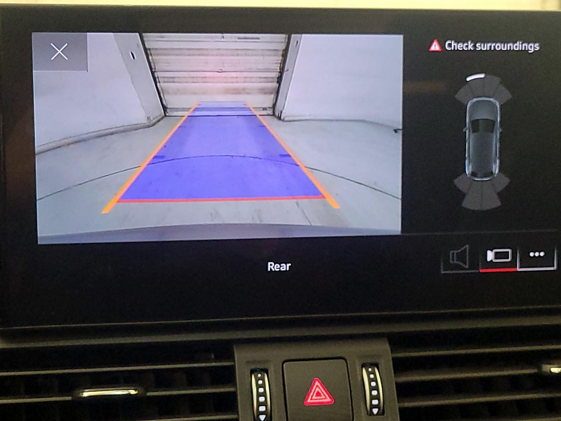 Thumbnail: 2022 Audi Q5 - 14