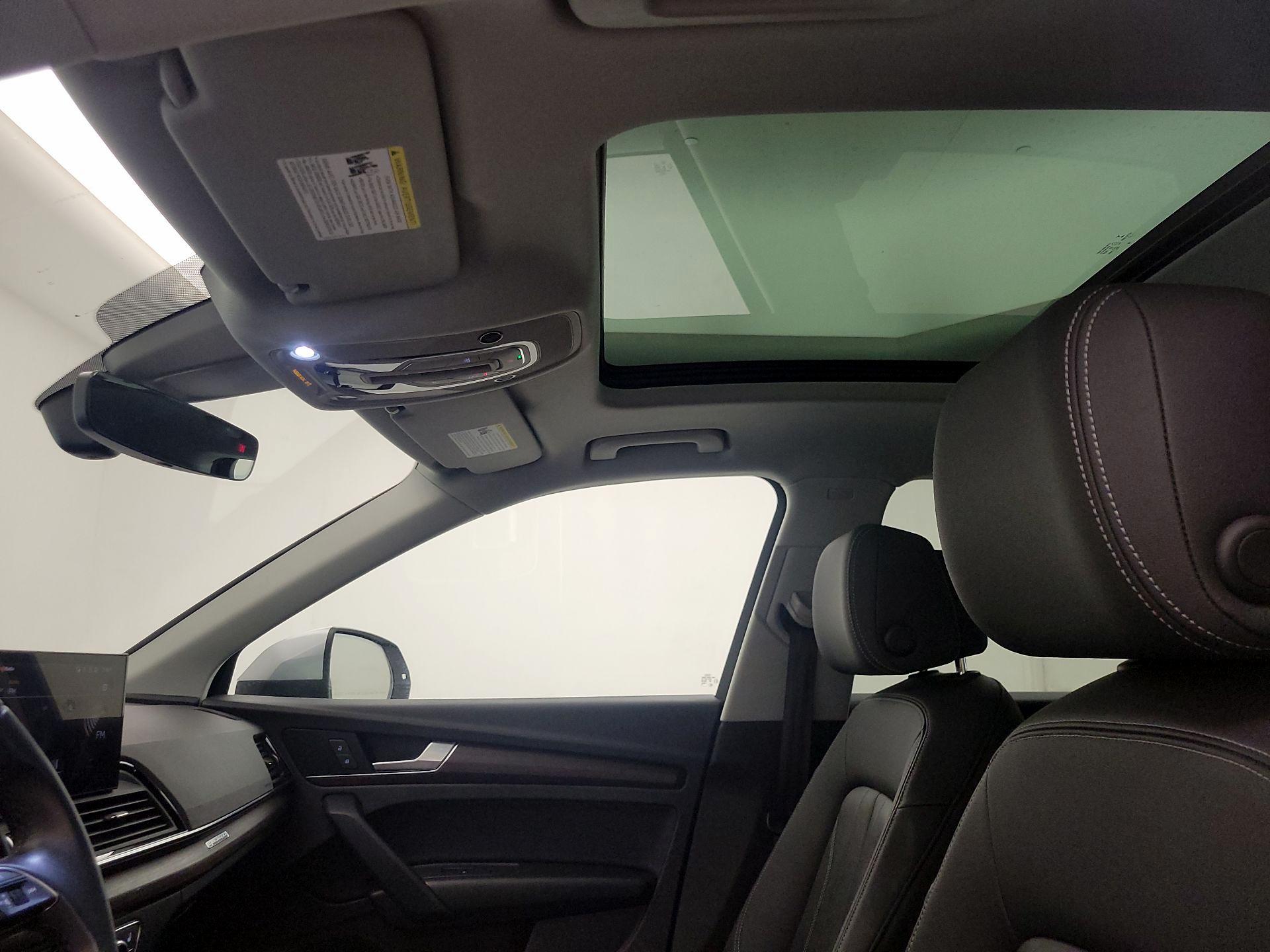 Thumbnail: 2022 Audi Q5 - 19