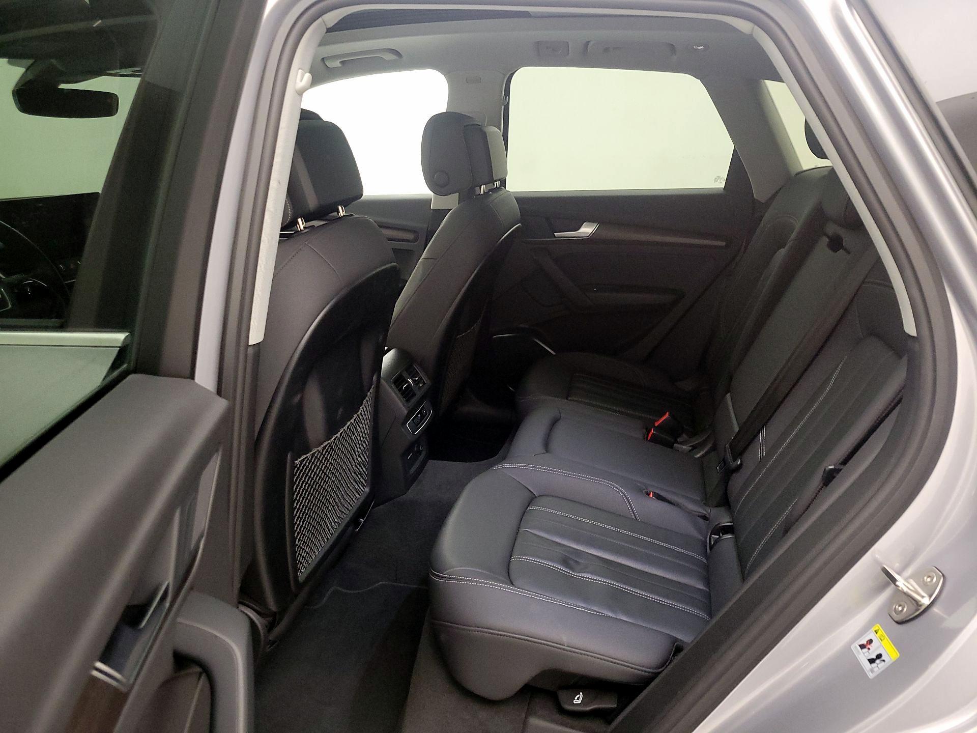 Thumbnail: 2022 Audi Q5 - 20