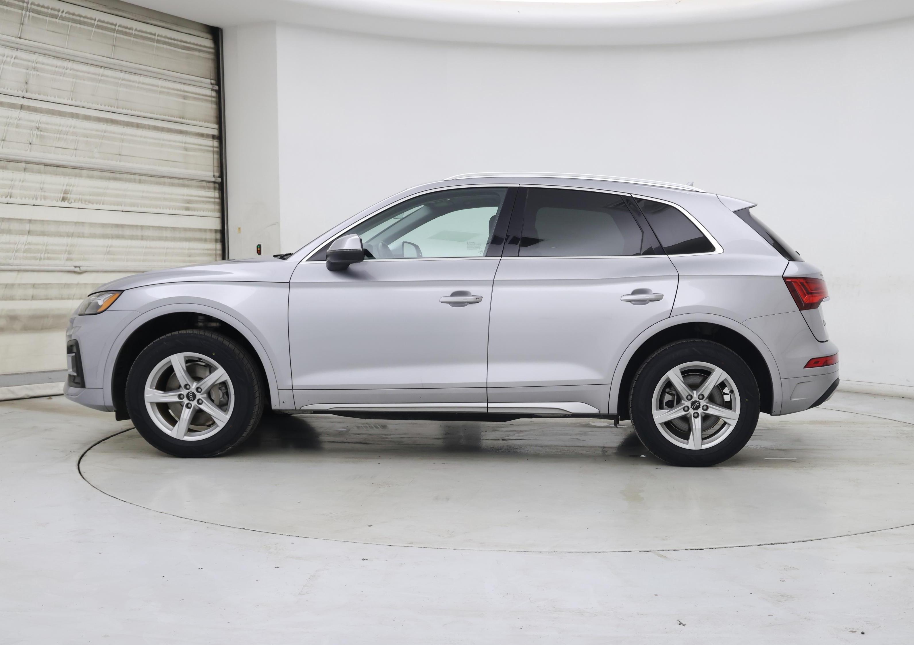 Thumbnail: 2022 Audi Q5 - 3