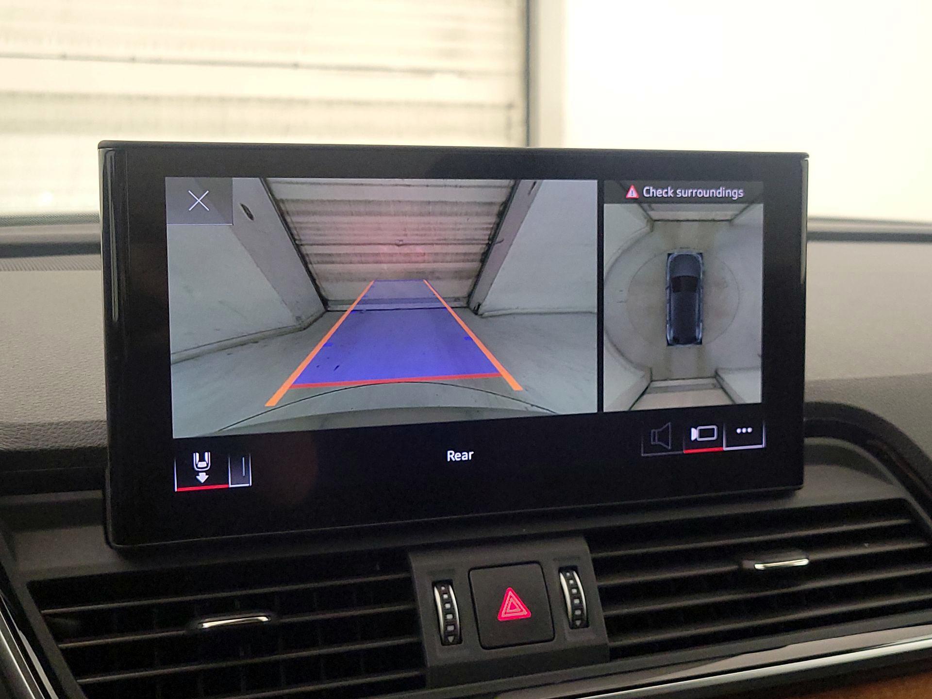 Thumbnail: 2023 Audi Q5 - 14