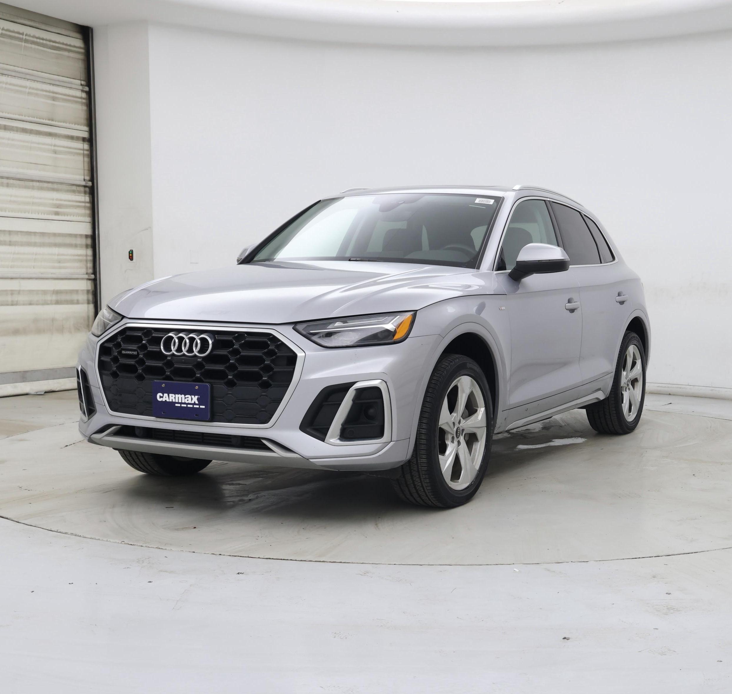 Thumbnail: 2023 Audi Q5 - 4