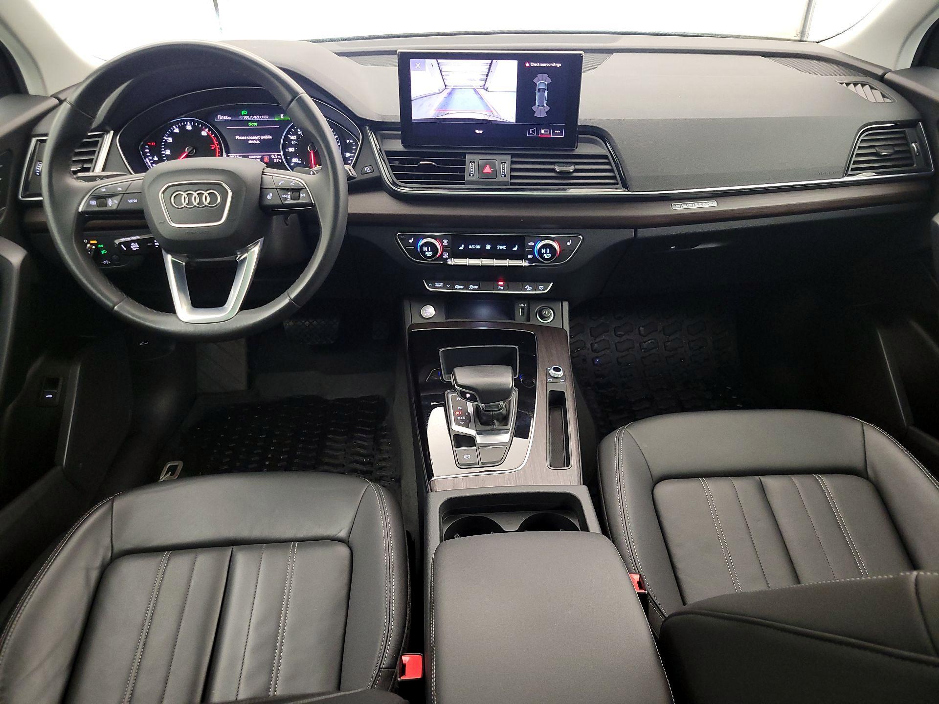 Thumbnail: 2023 Audi Q5 - 9