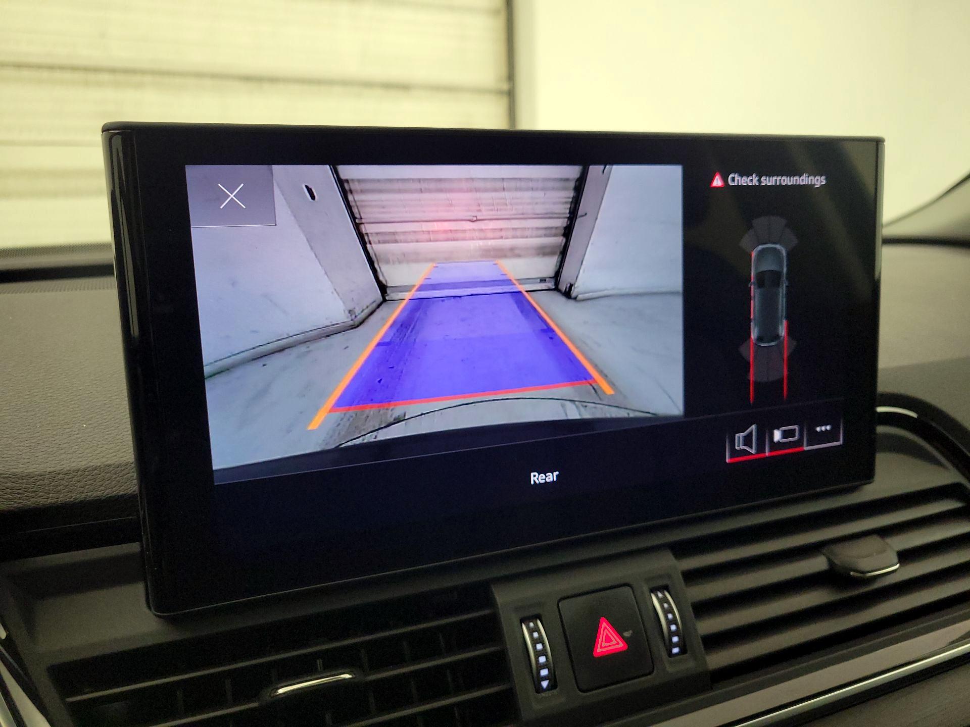 Thumbnail: 2023 Audi Q5 - 14