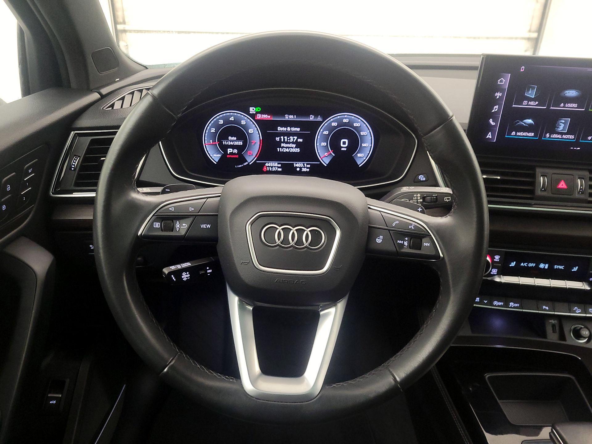 Thumbnail: 2023 Audi Q5 - 10