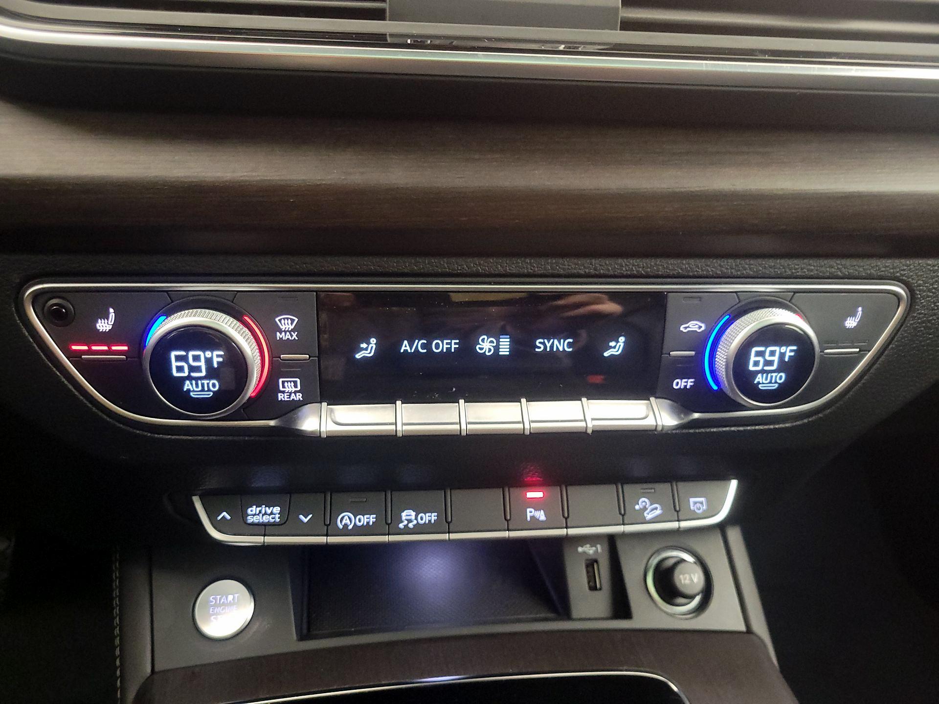 Thumbnail: 2023 Audi Q5 - 17