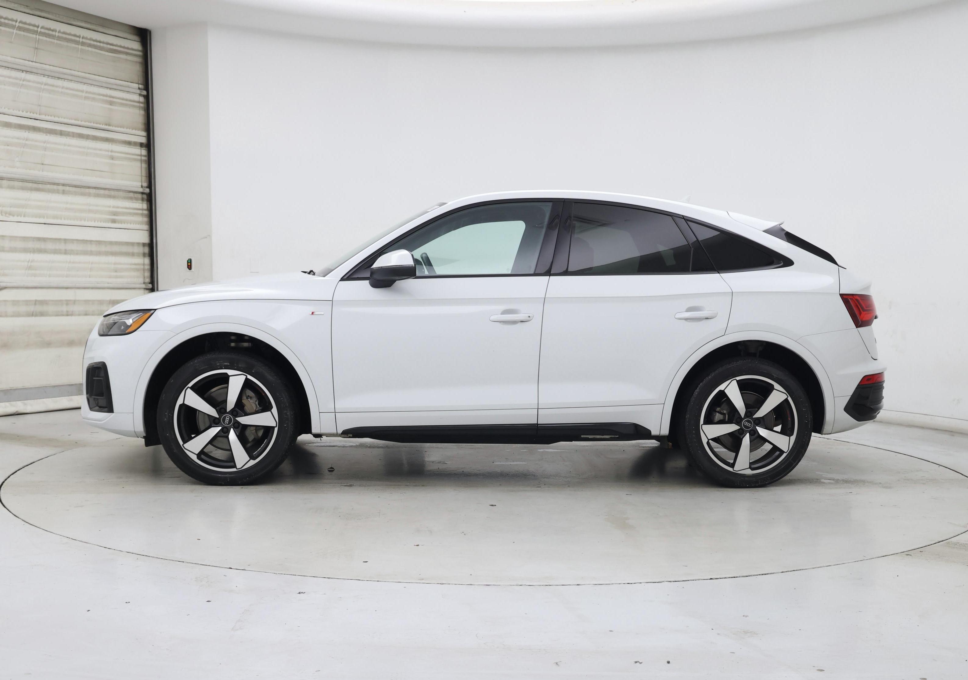 Thumbnail: 2023 Audi Q5 - 3