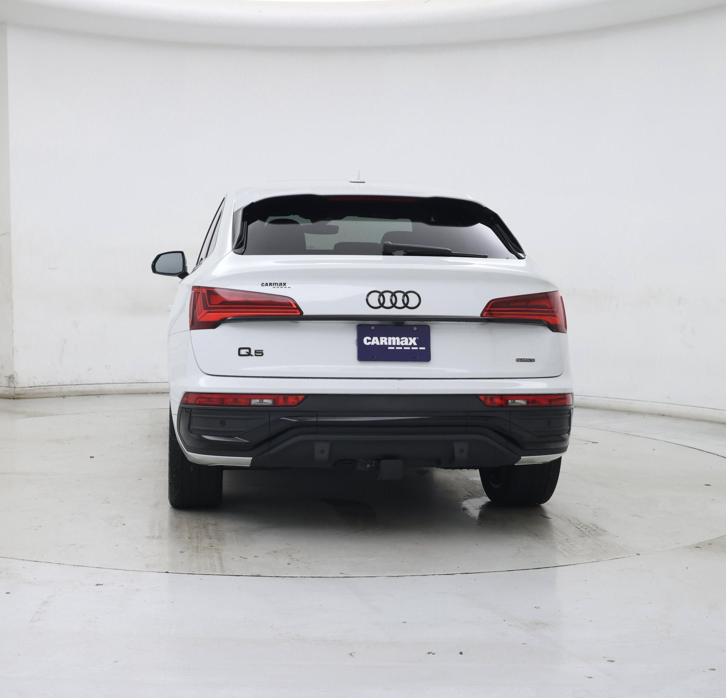 Thumbnail: 2023 Audi Q5 - 6