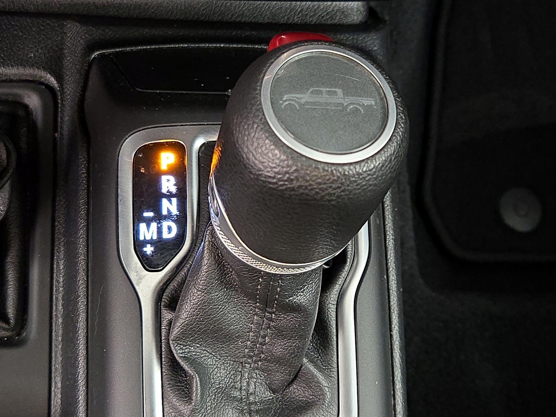 Thumbnail: 2020 Jeep Gladiator - 18