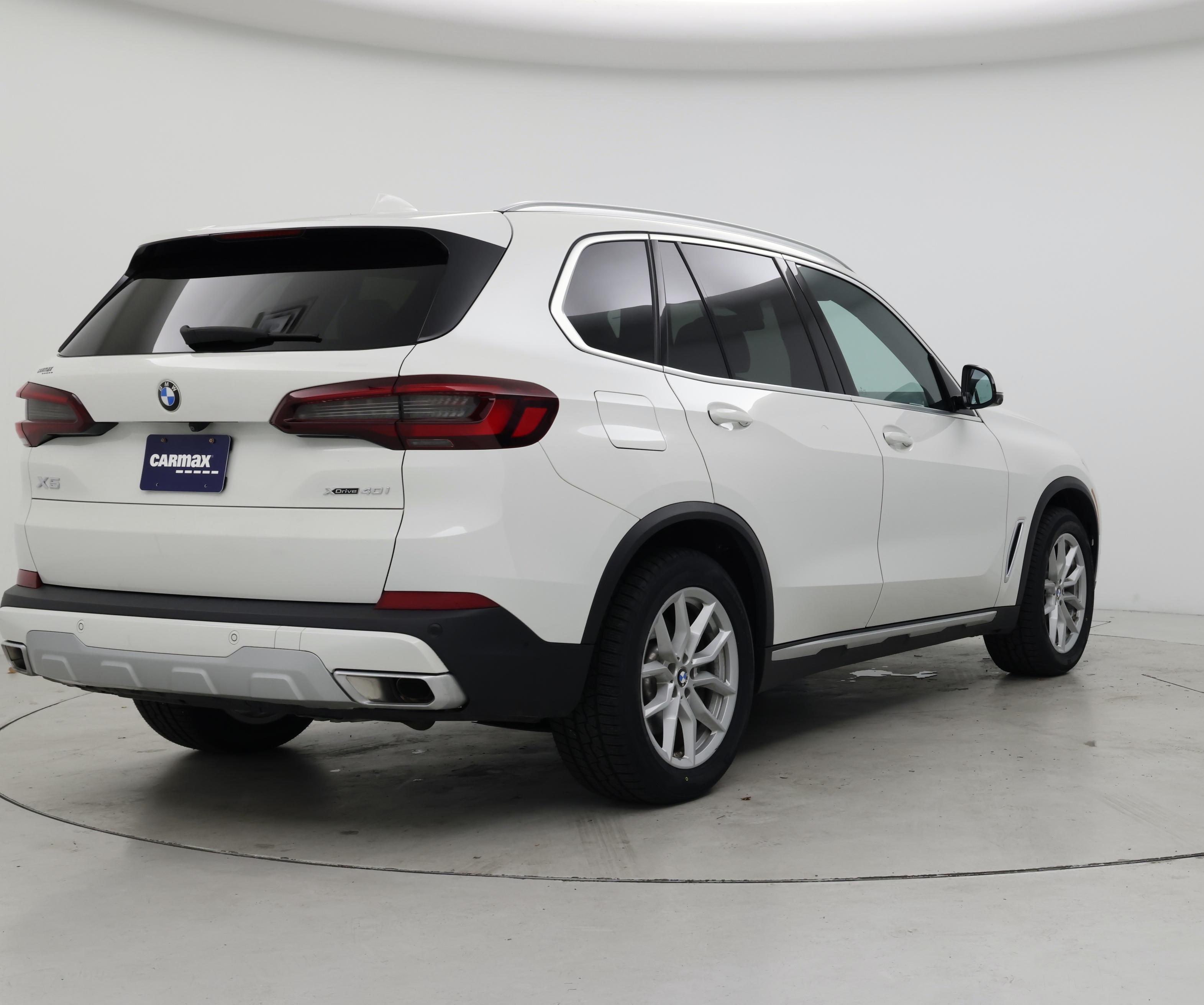 Thumbnail: 2023 BMW X5 - 8