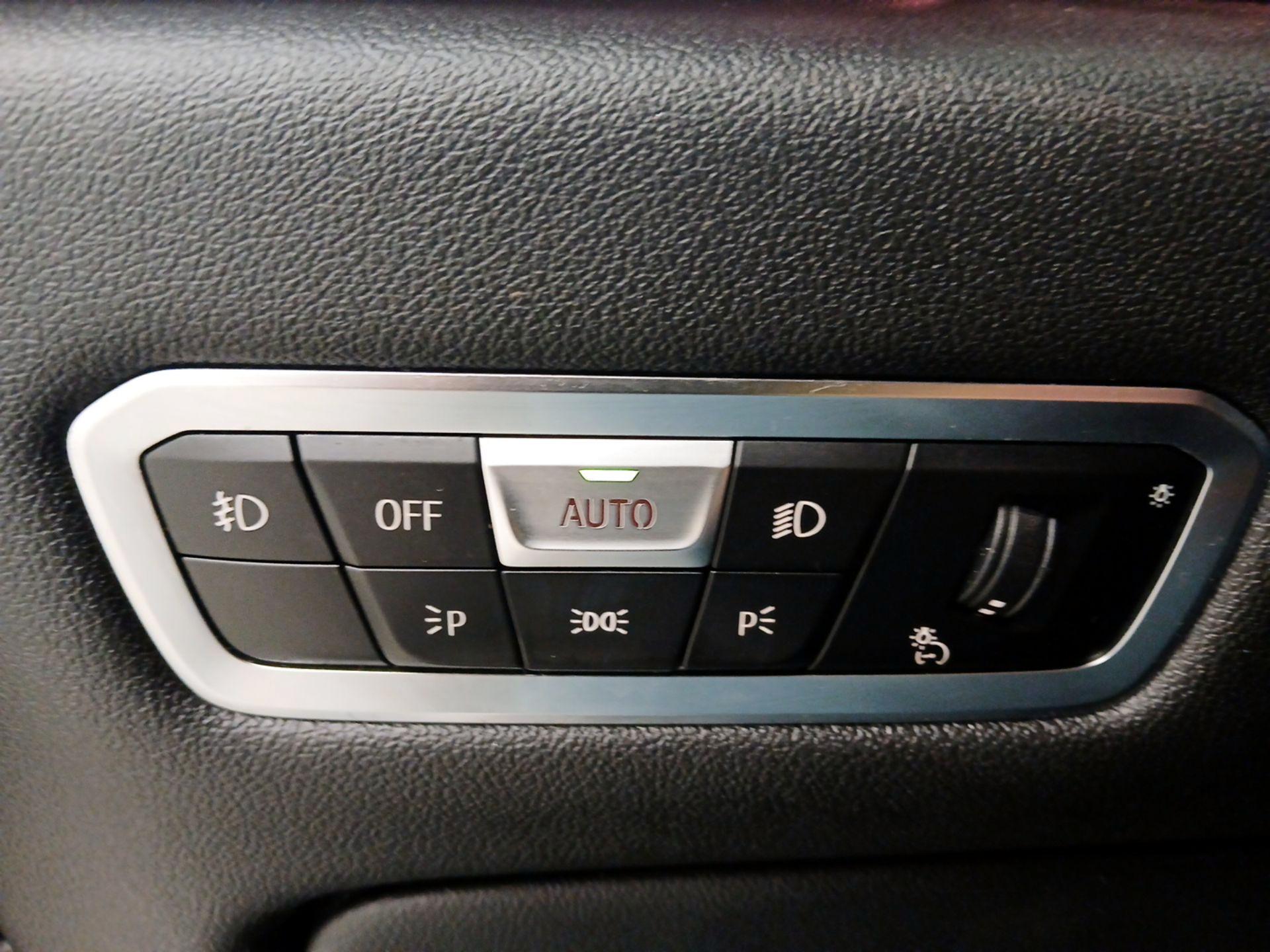 Thumbnail: 2019 BMW X5 - 13