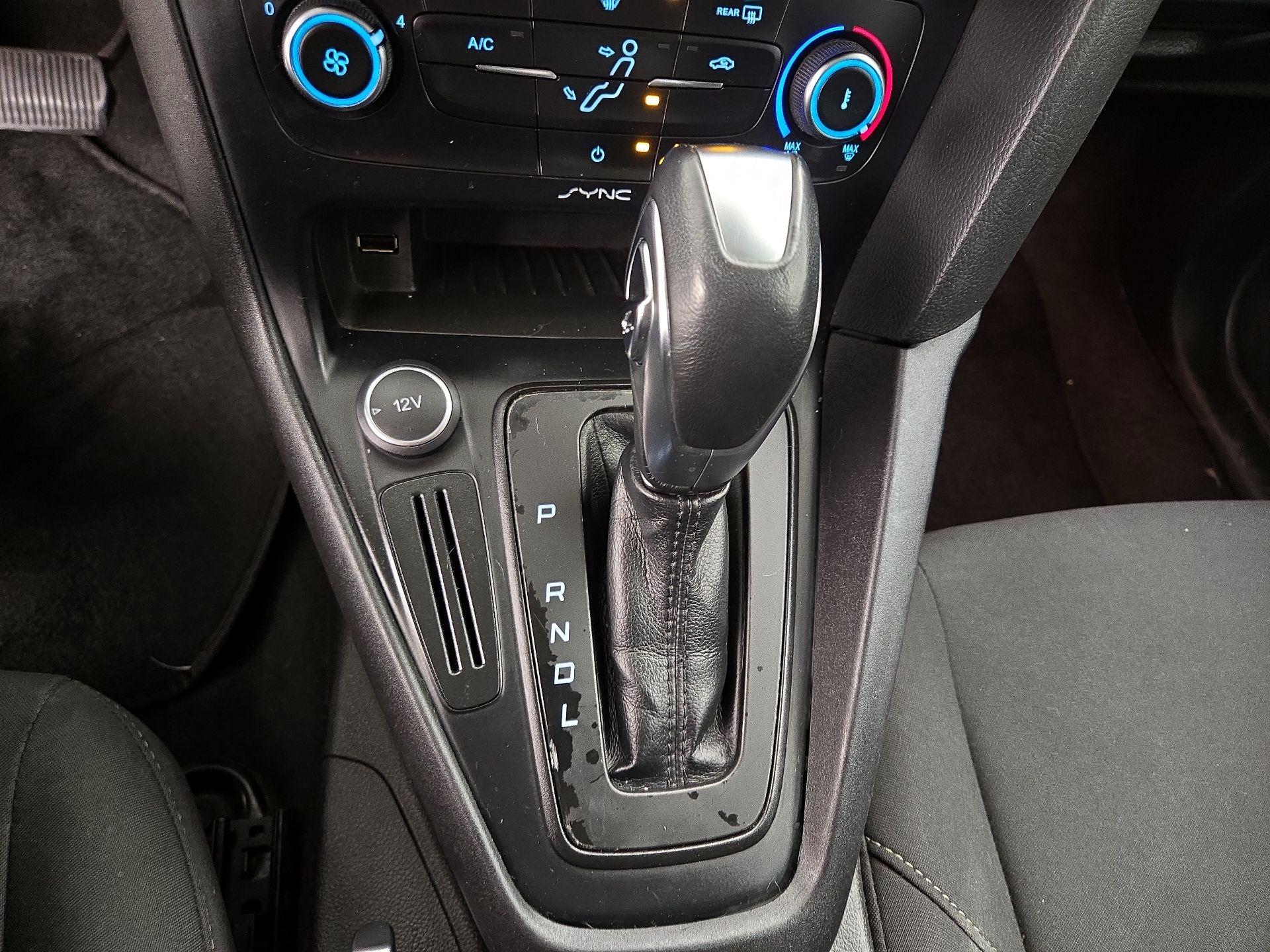 Thumbnail: 2016 Ford Focus - 17