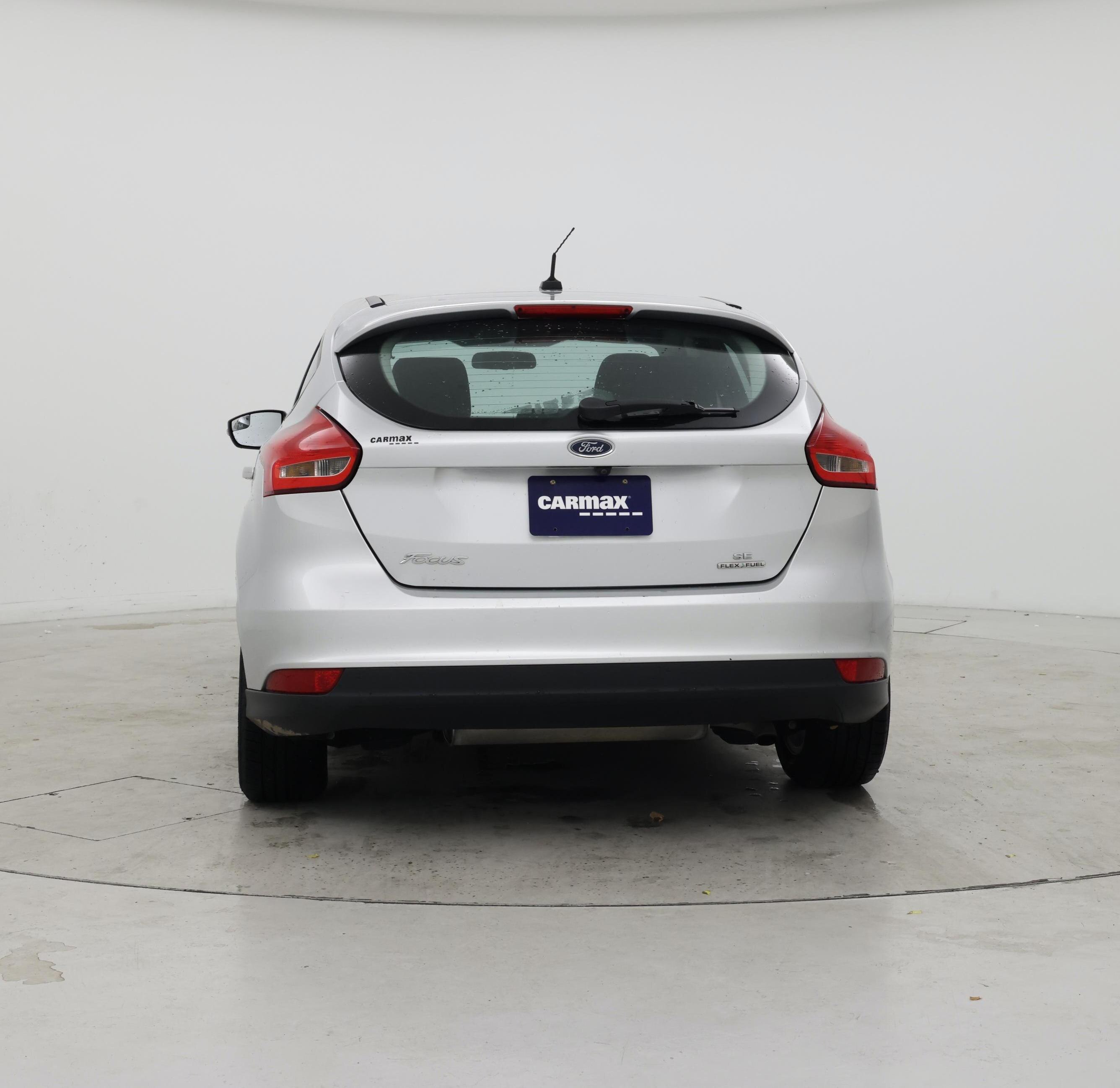 Thumbnail: 2016 Ford Focus - 6