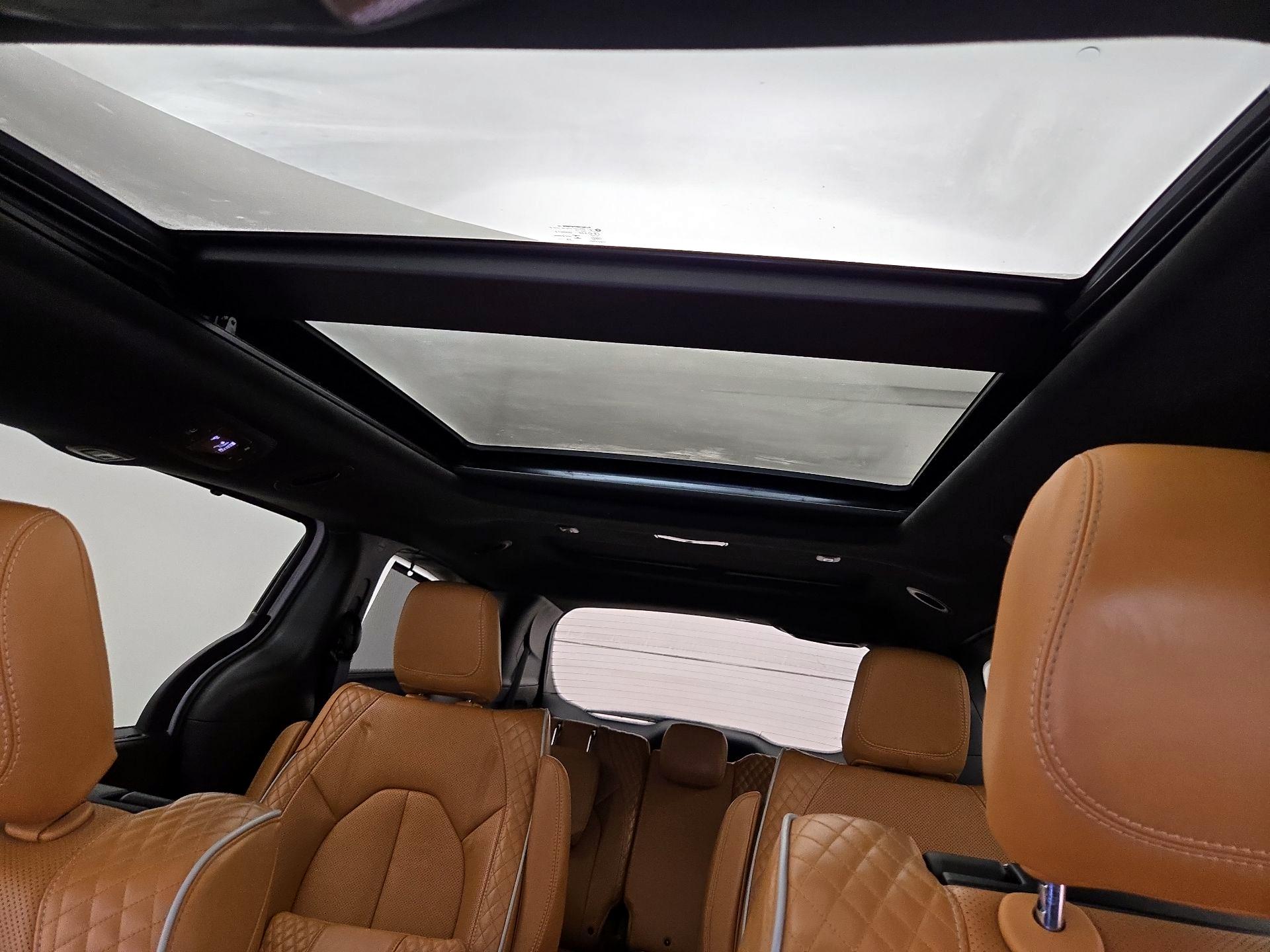 Thumbnail: 2021 Chrysler Pacifica - 20