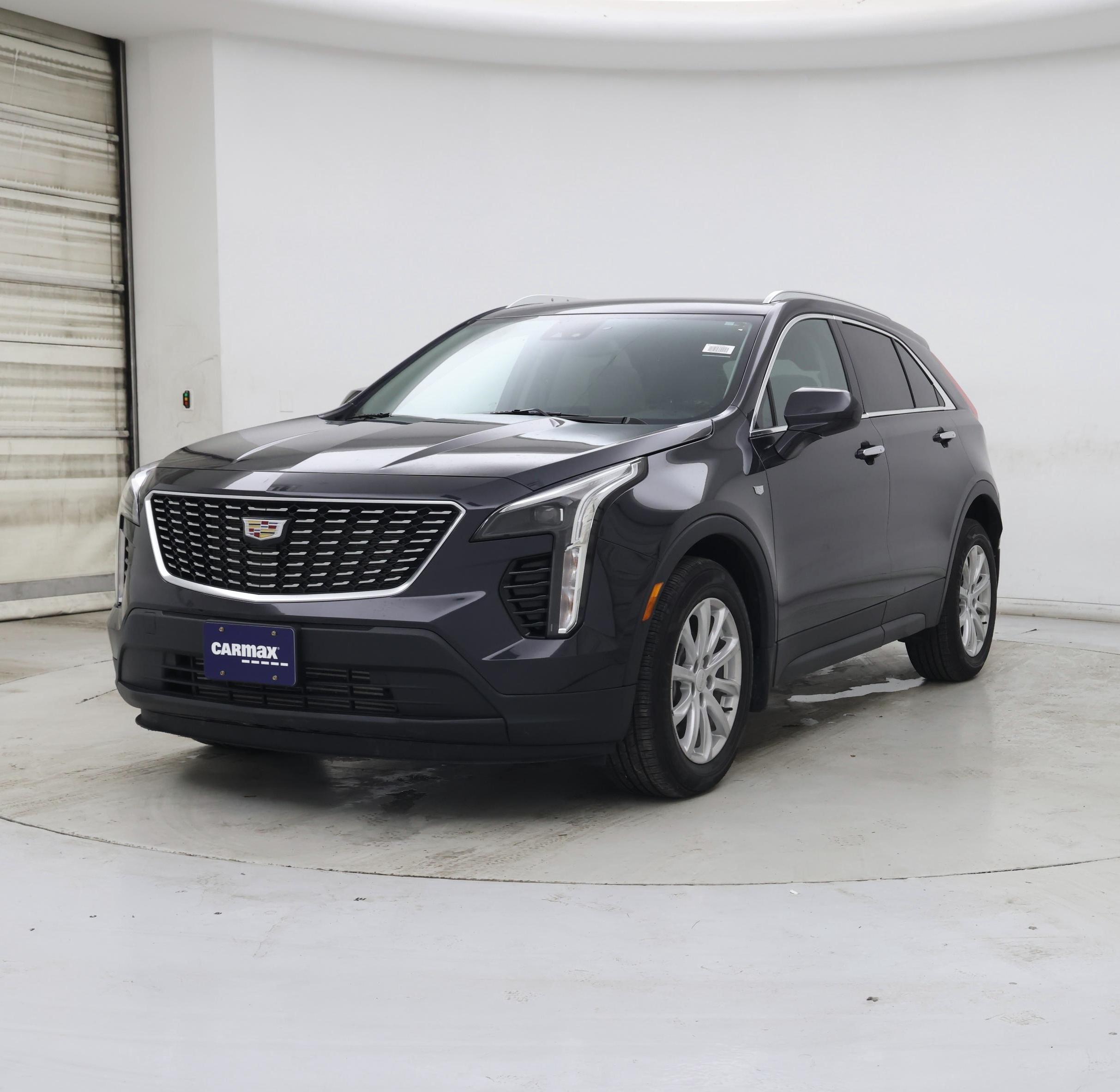 Thumbnail: 2022 Cadillac XT4 - 4