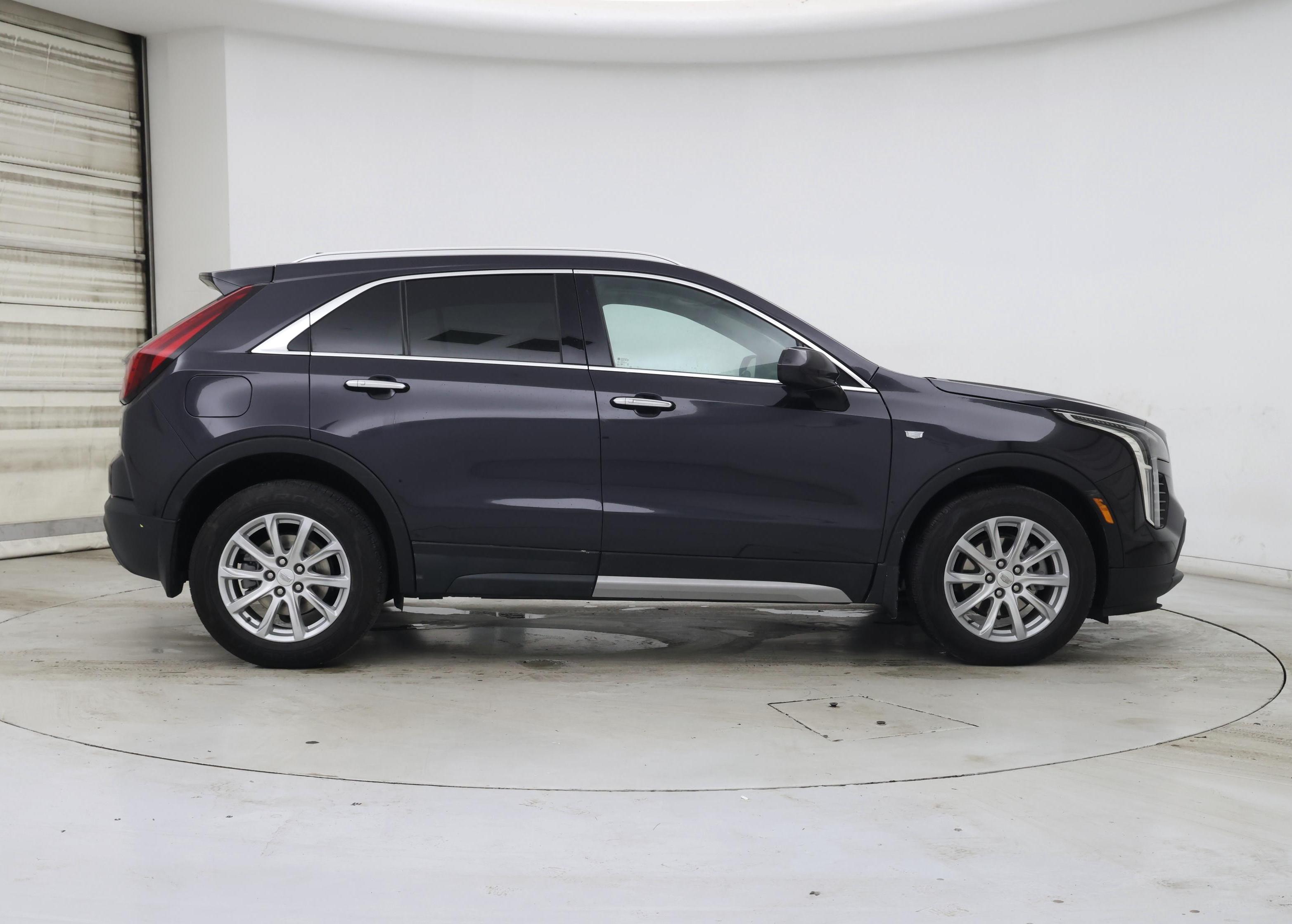 Thumbnail: 2022 Cadillac XT4 - 7