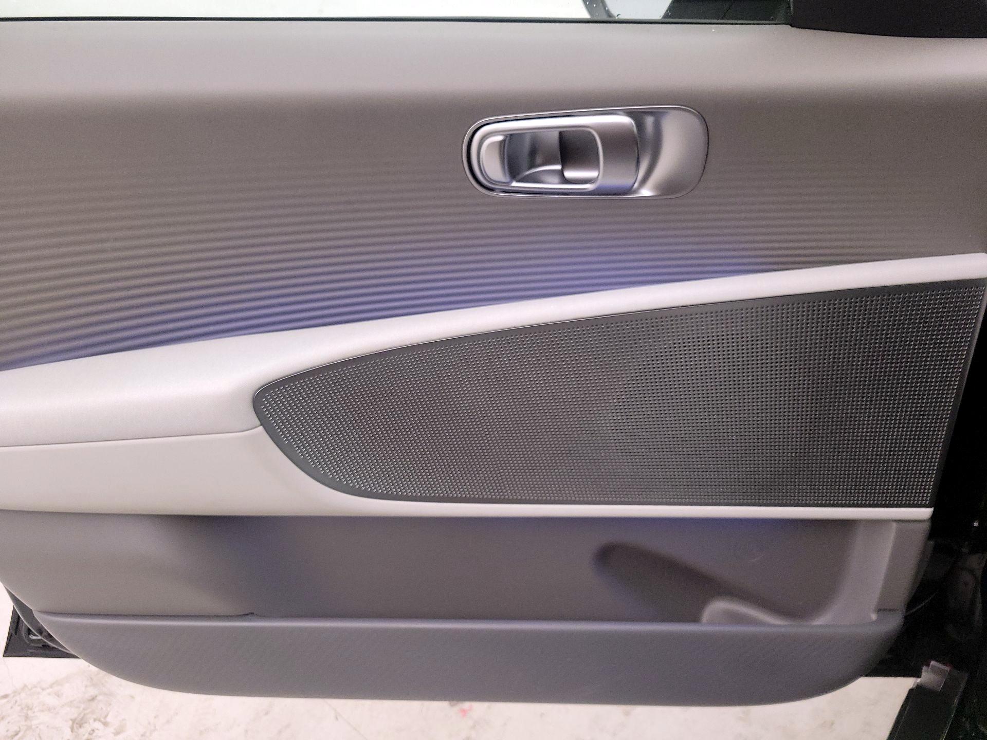 Thumbnail: 2024 Hyundai Ioniq 6 - 12