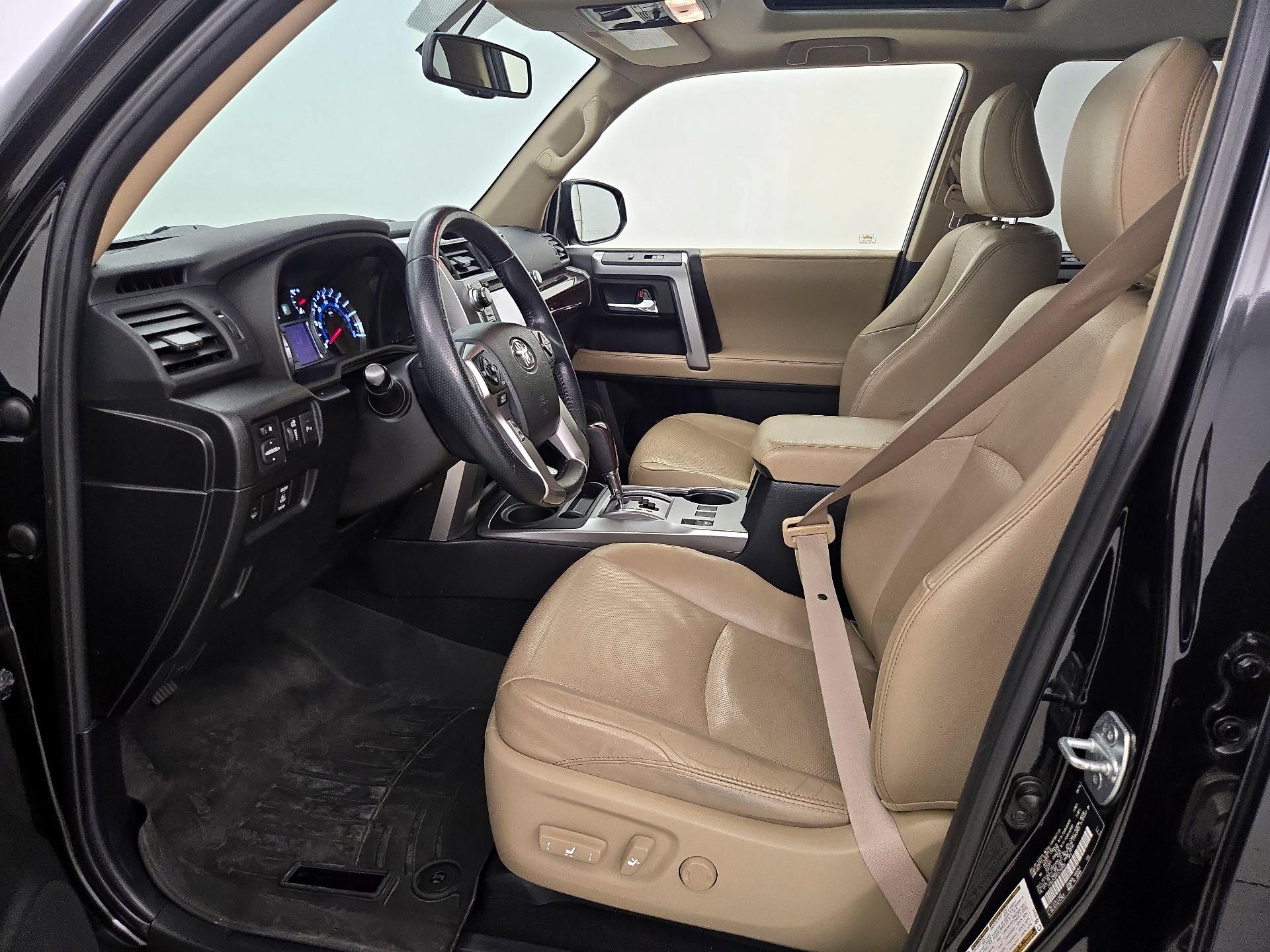 Thumbnail: 2016 Toyota 4Runner - 11