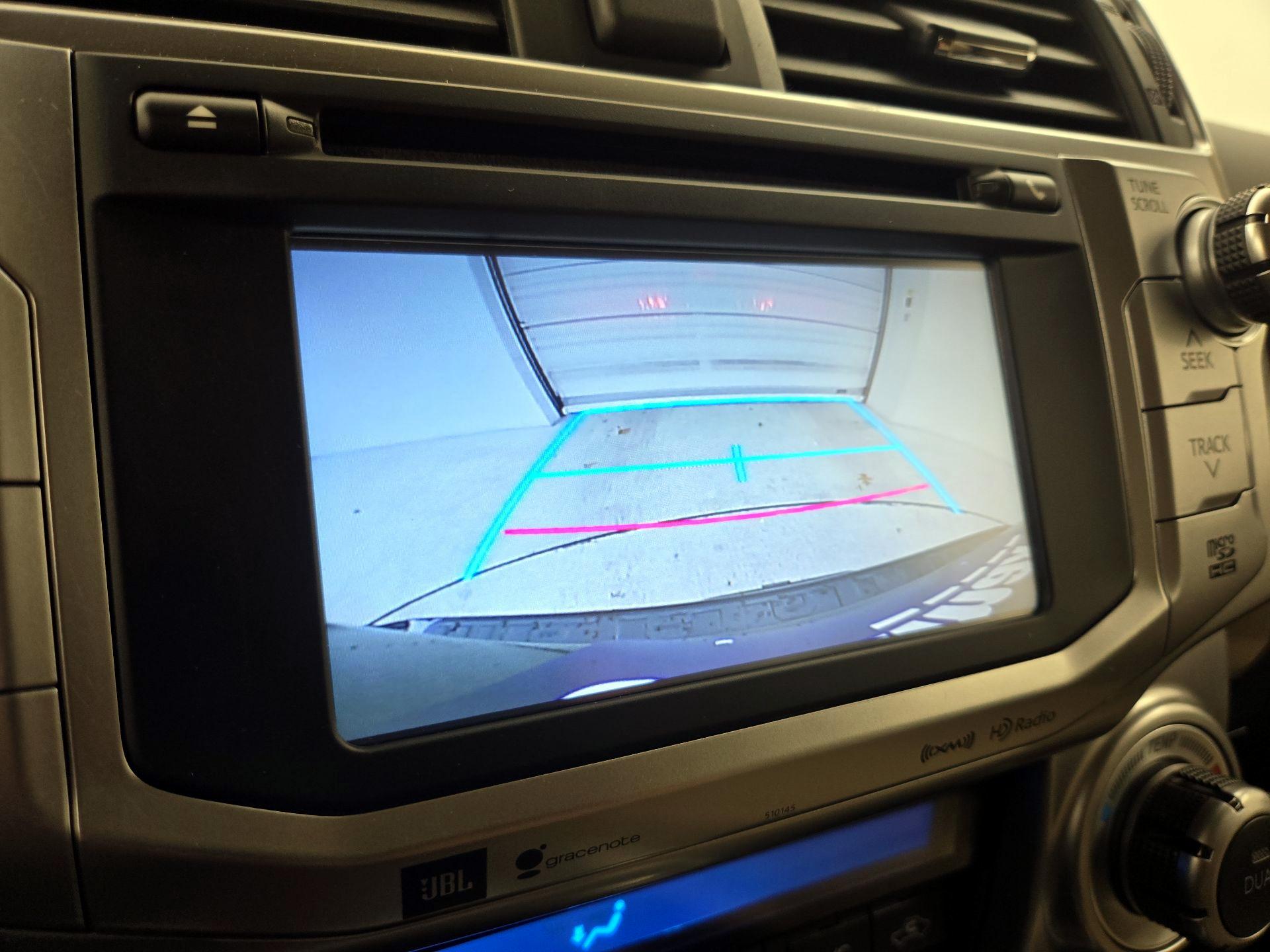 Thumbnail: 2016 Toyota 4Runner - 15