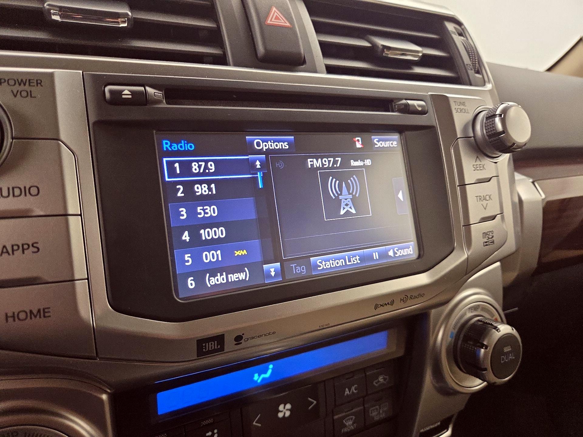 Thumbnail: 2016 Toyota 4Runner - 16