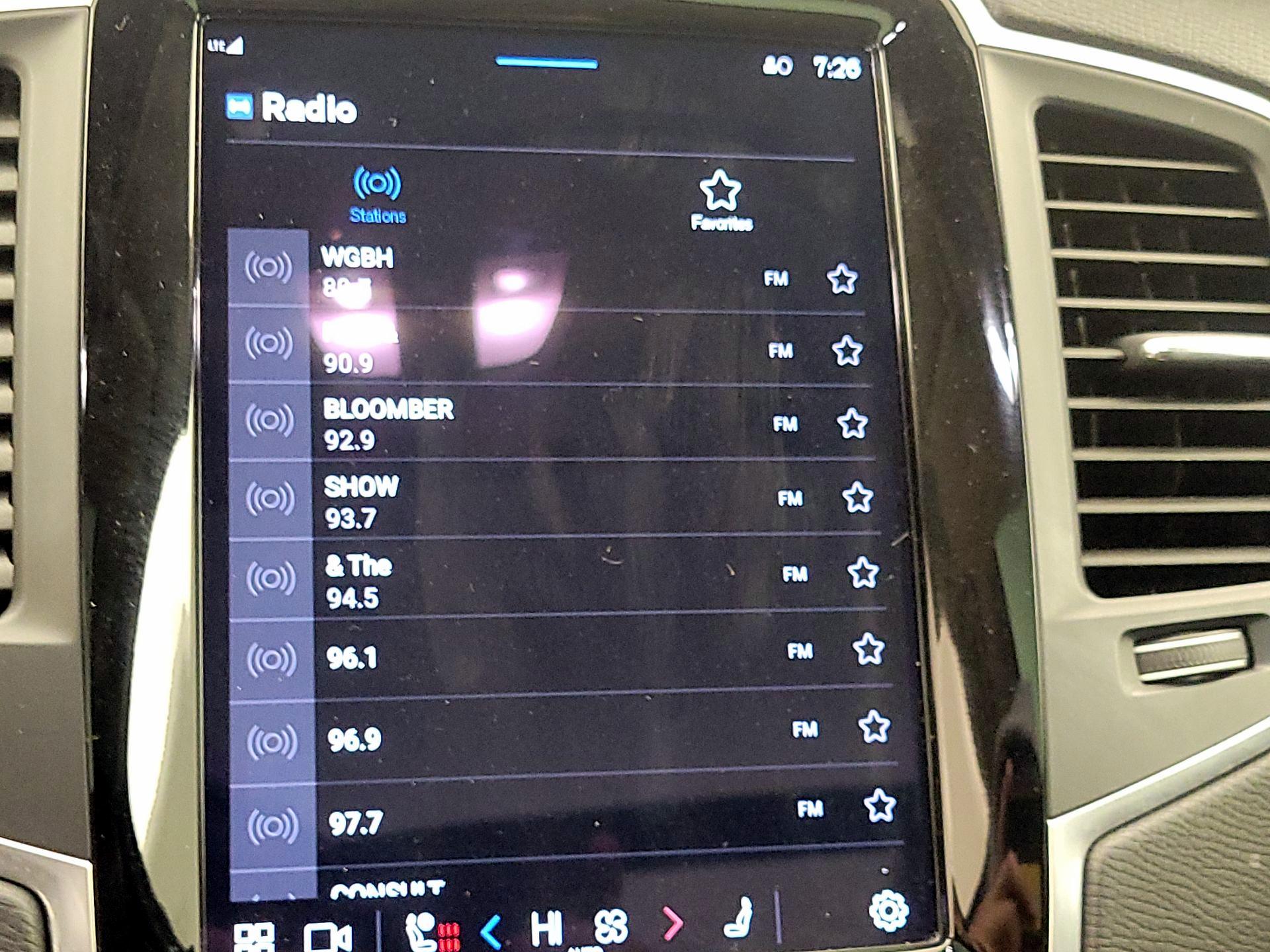 Thumbnail: 2023 Volvo XC90 - 15