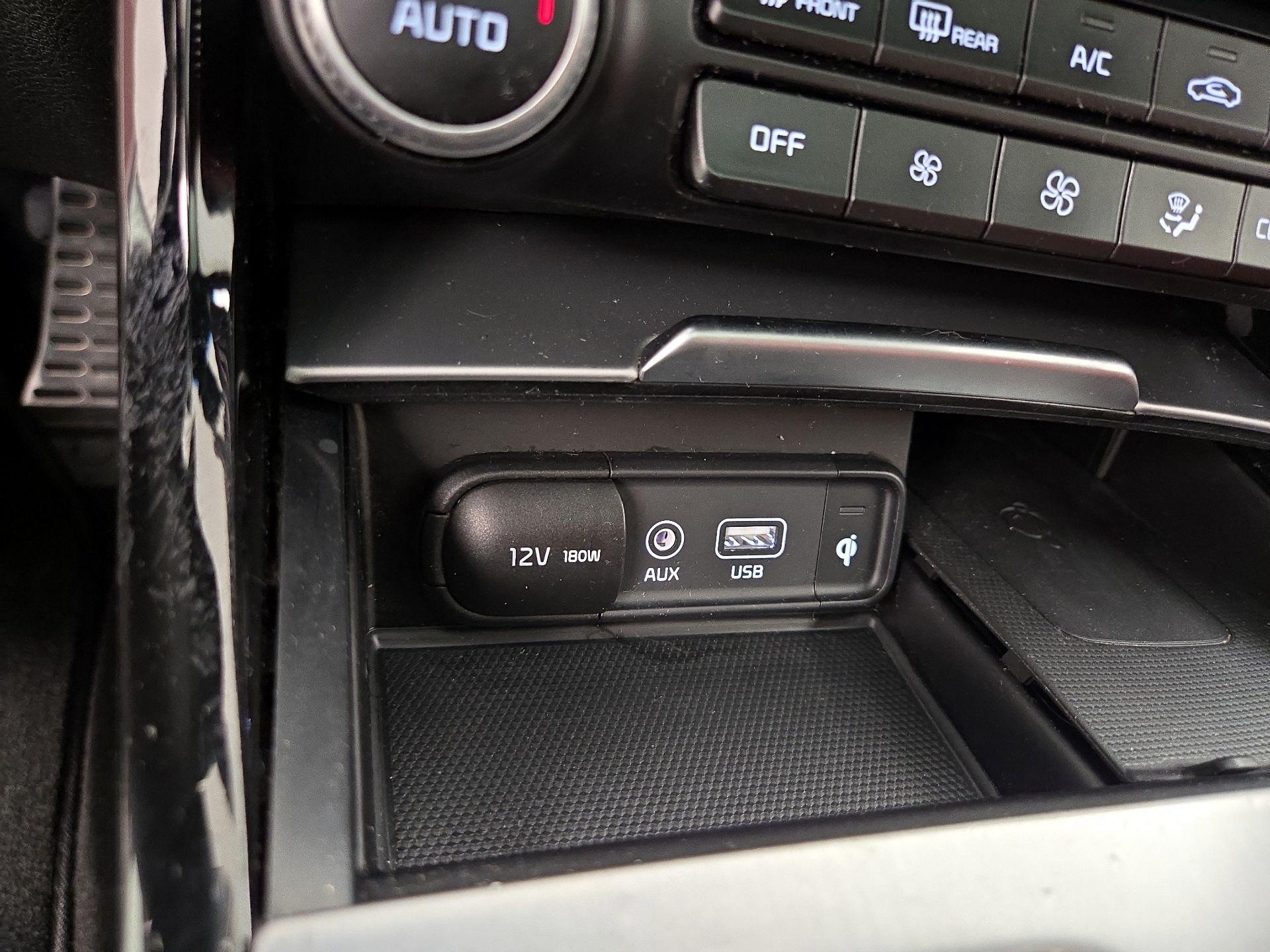 Thumbnail: 2021 Kia Stinger - 19