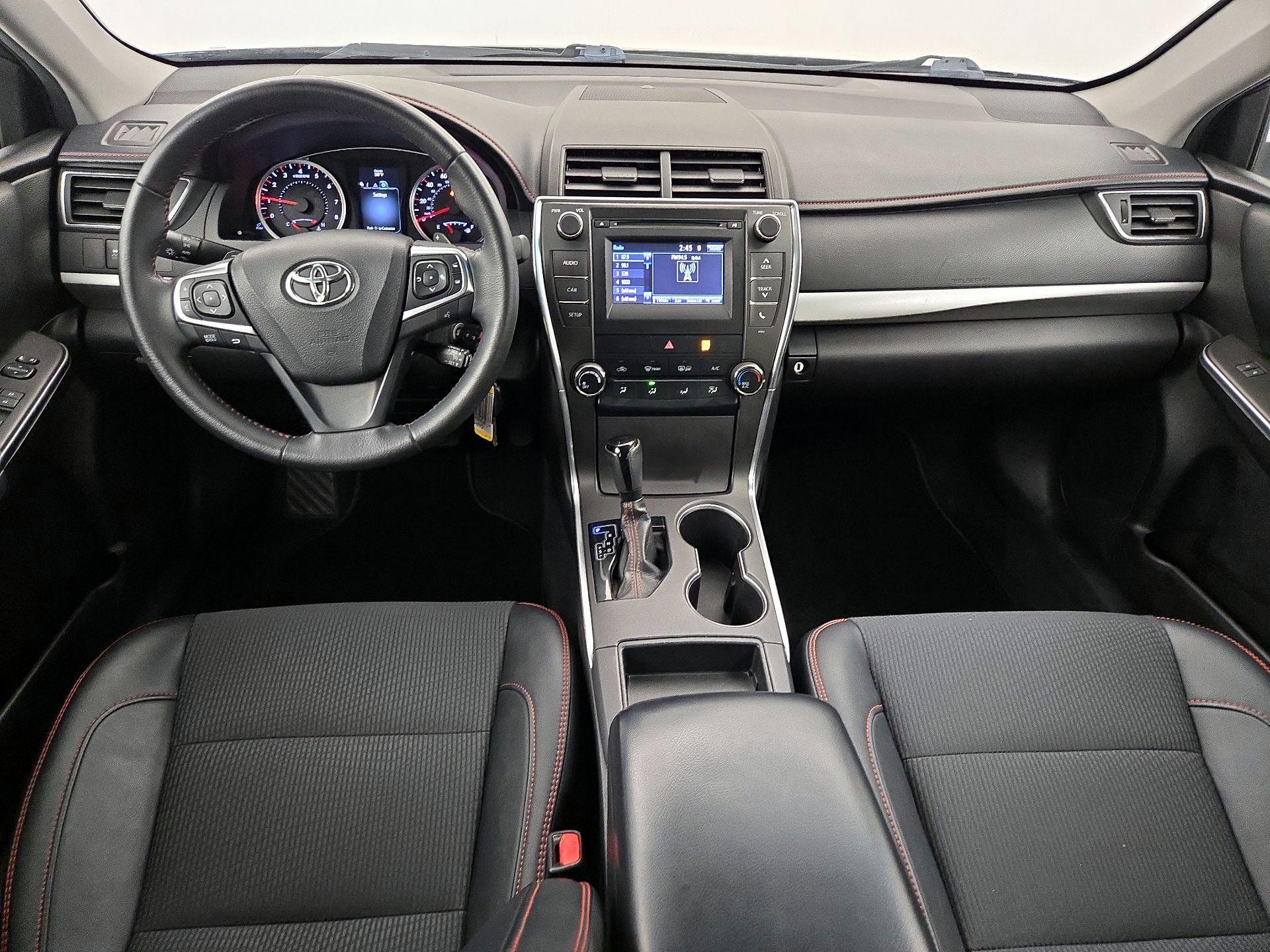 Thumbnail: 2017 Toyota Camry - 9