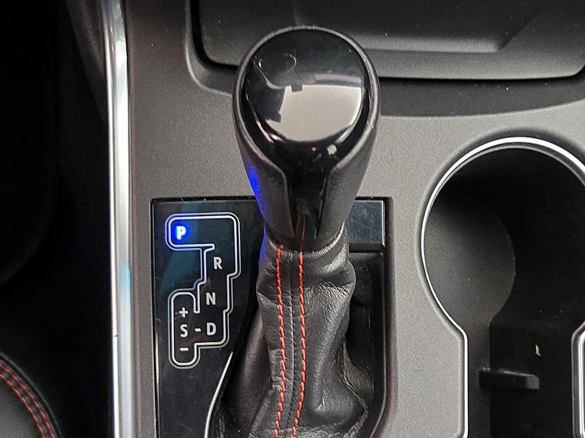 Thumbnail: 2017 Toyota Camry - 17