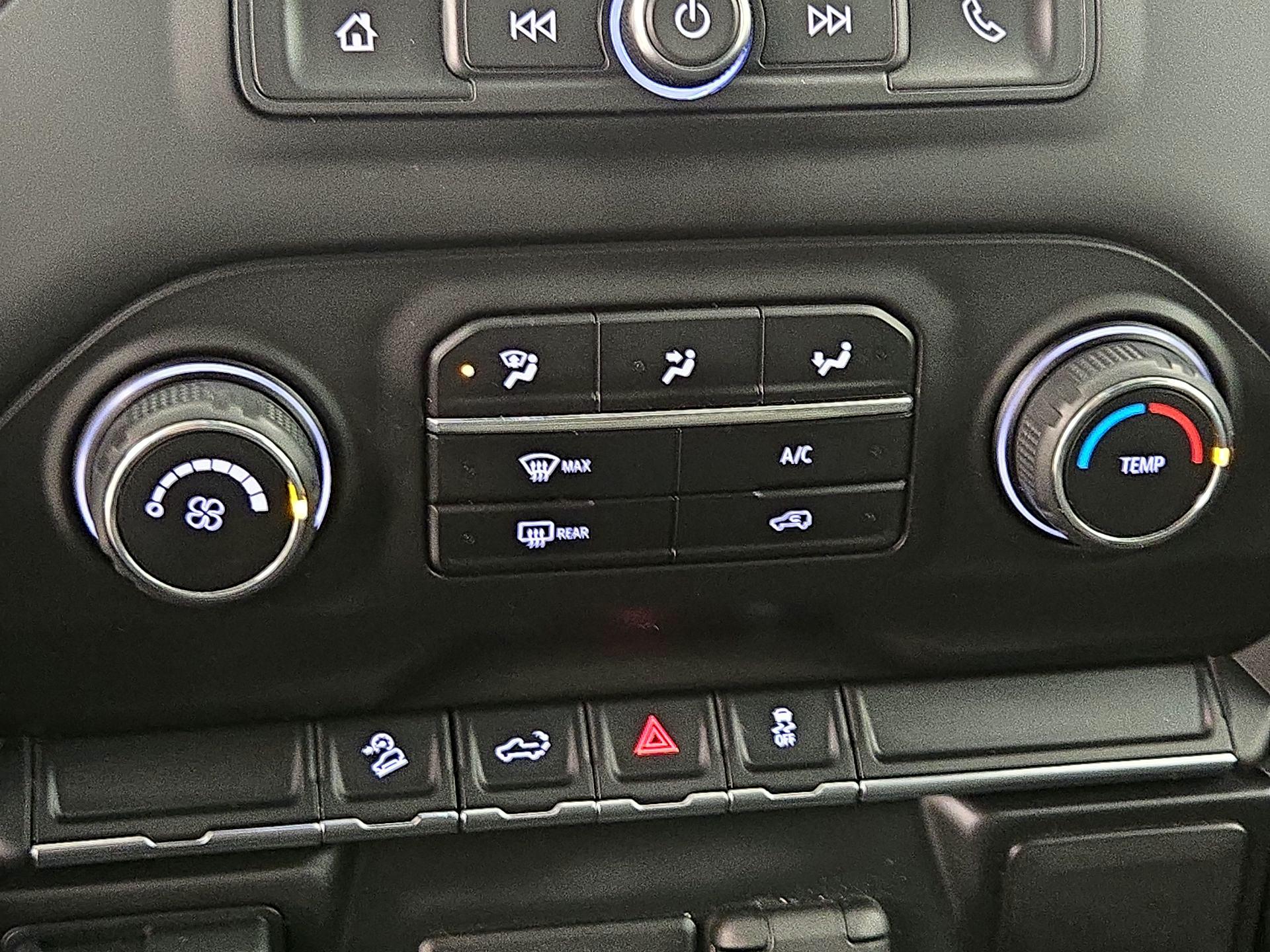 Thumbnail: 2021 Chevrolet Silverado 1500 - 16