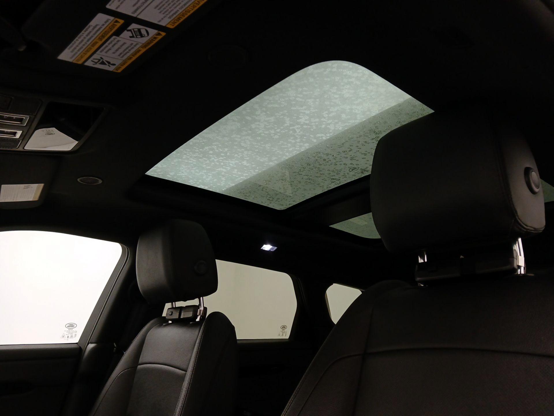 Thumbnail: 2024 Land Rover Range Rover Evoque - 20