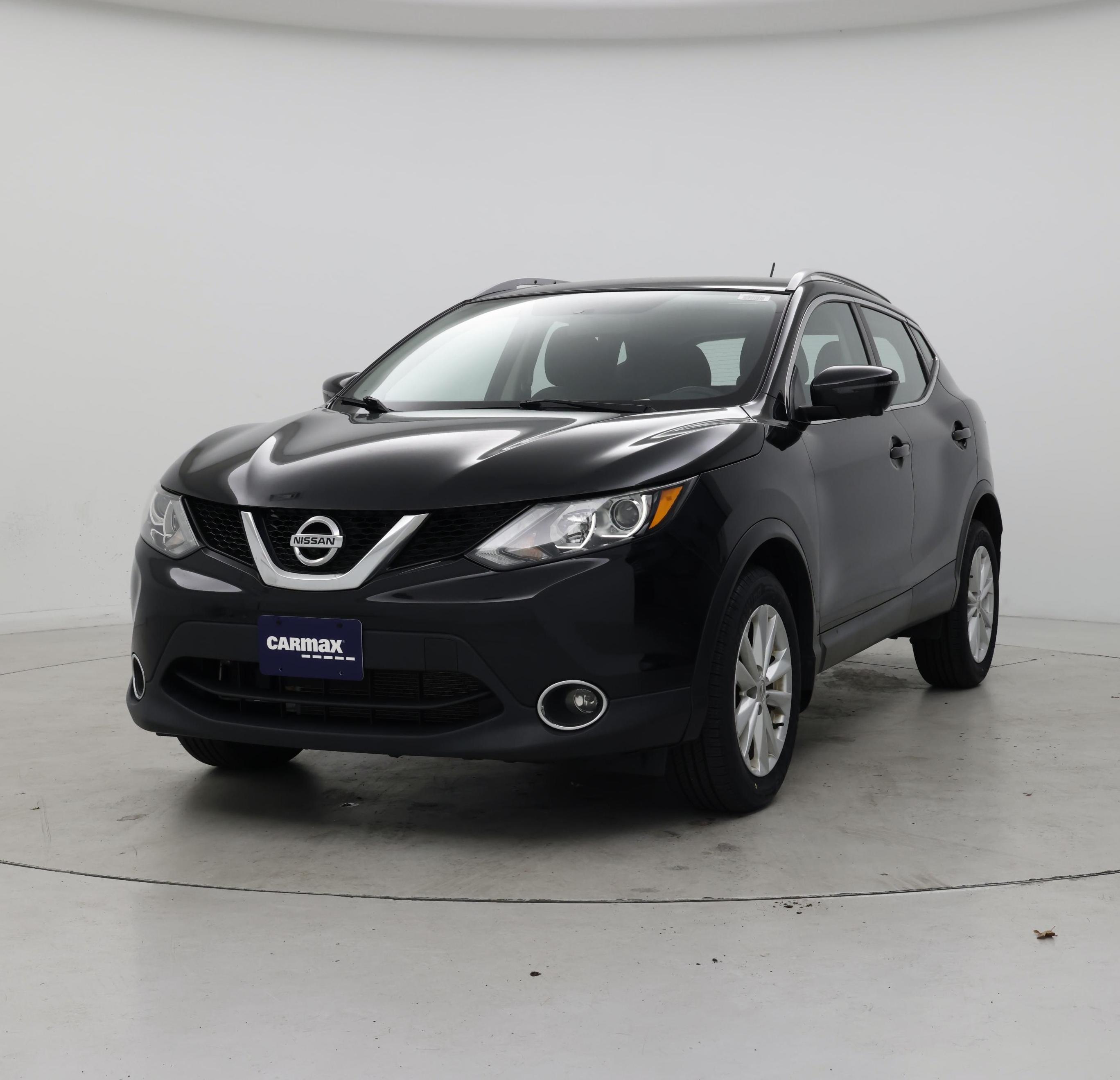 Thumbnail: 2018 Nissan Rogue Sport - 4