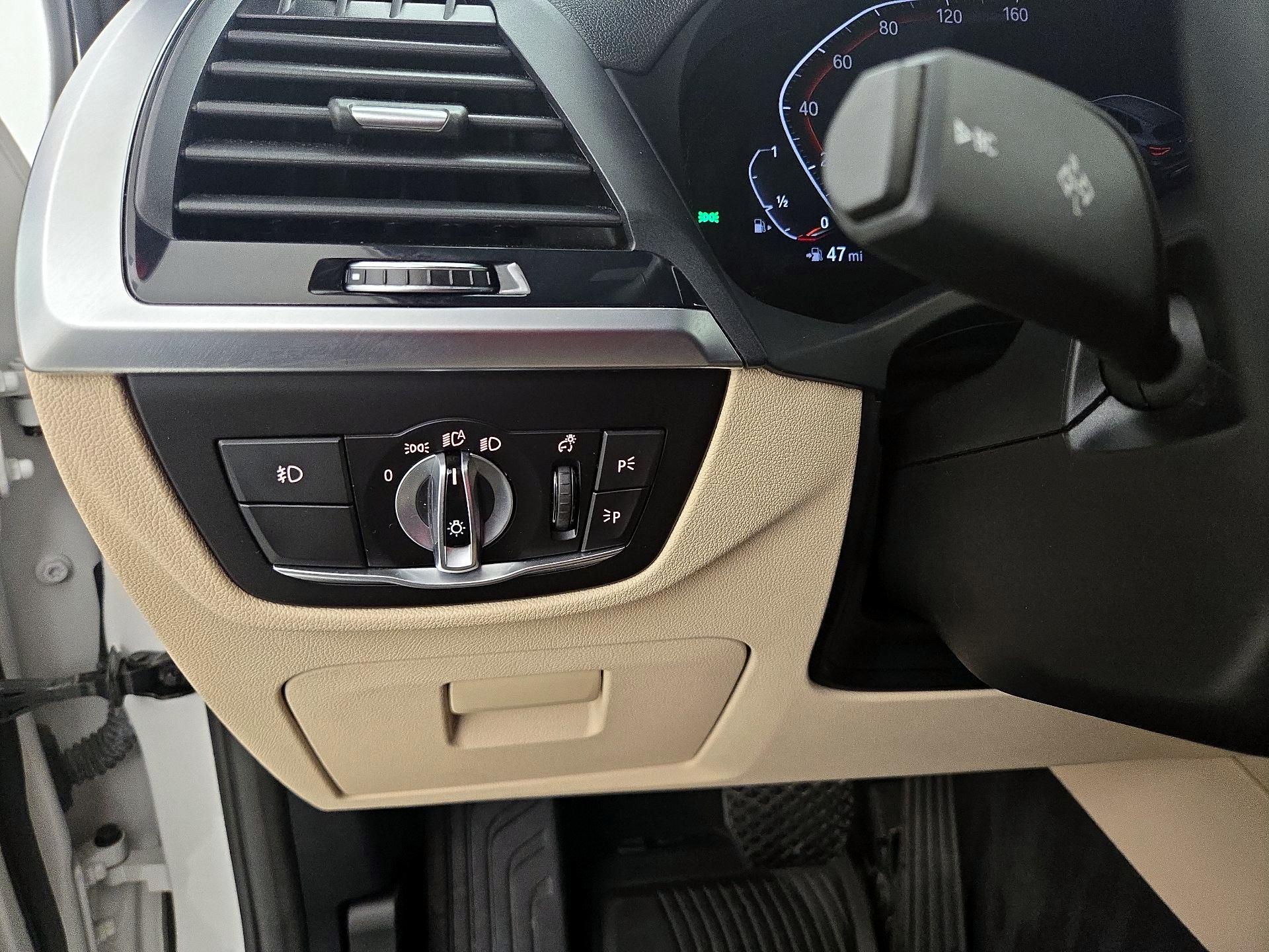 Thumbnail: 2021 BMW X3 - 13