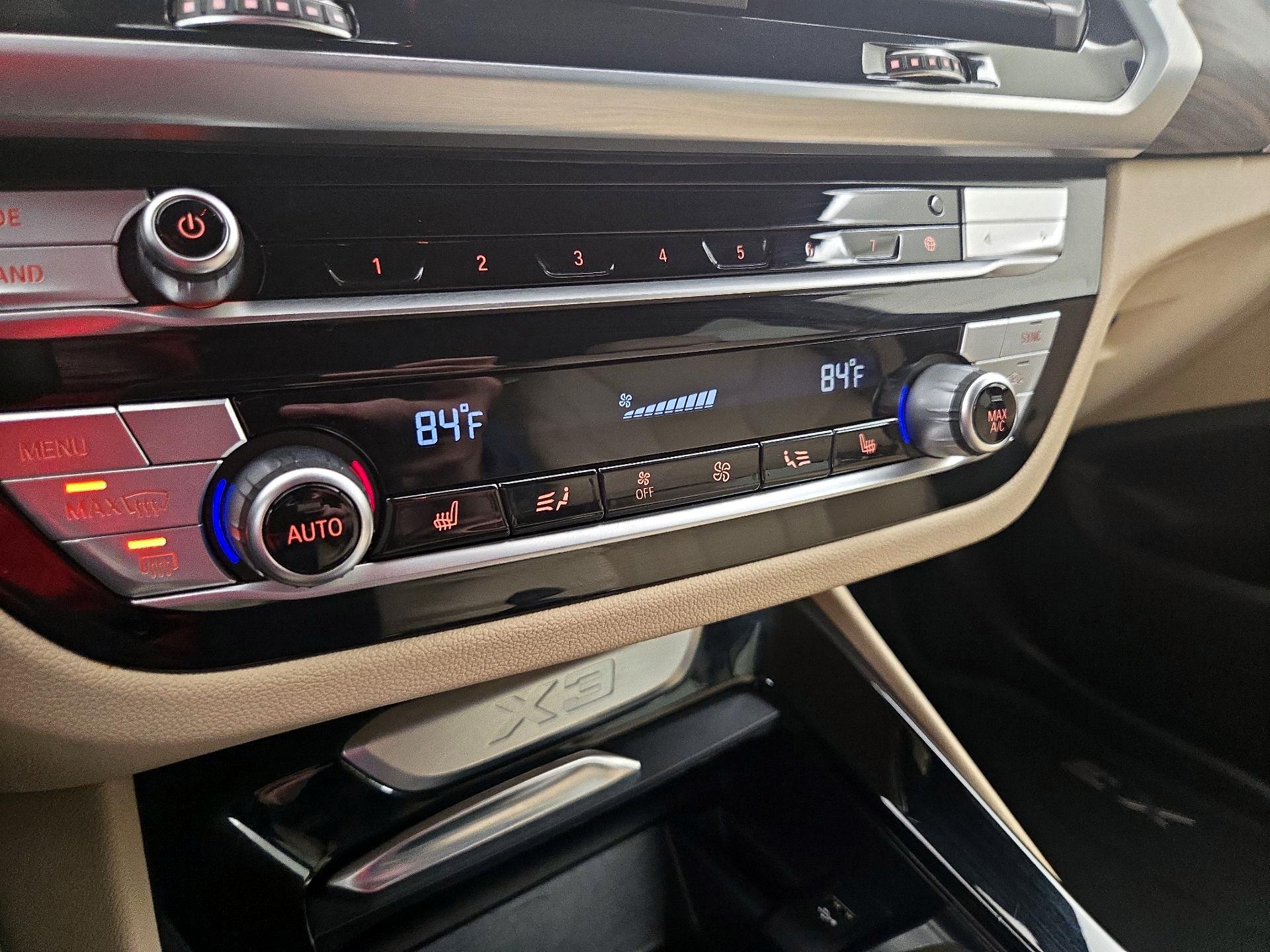 Thumbnail: 2021 BMW X3 - 17