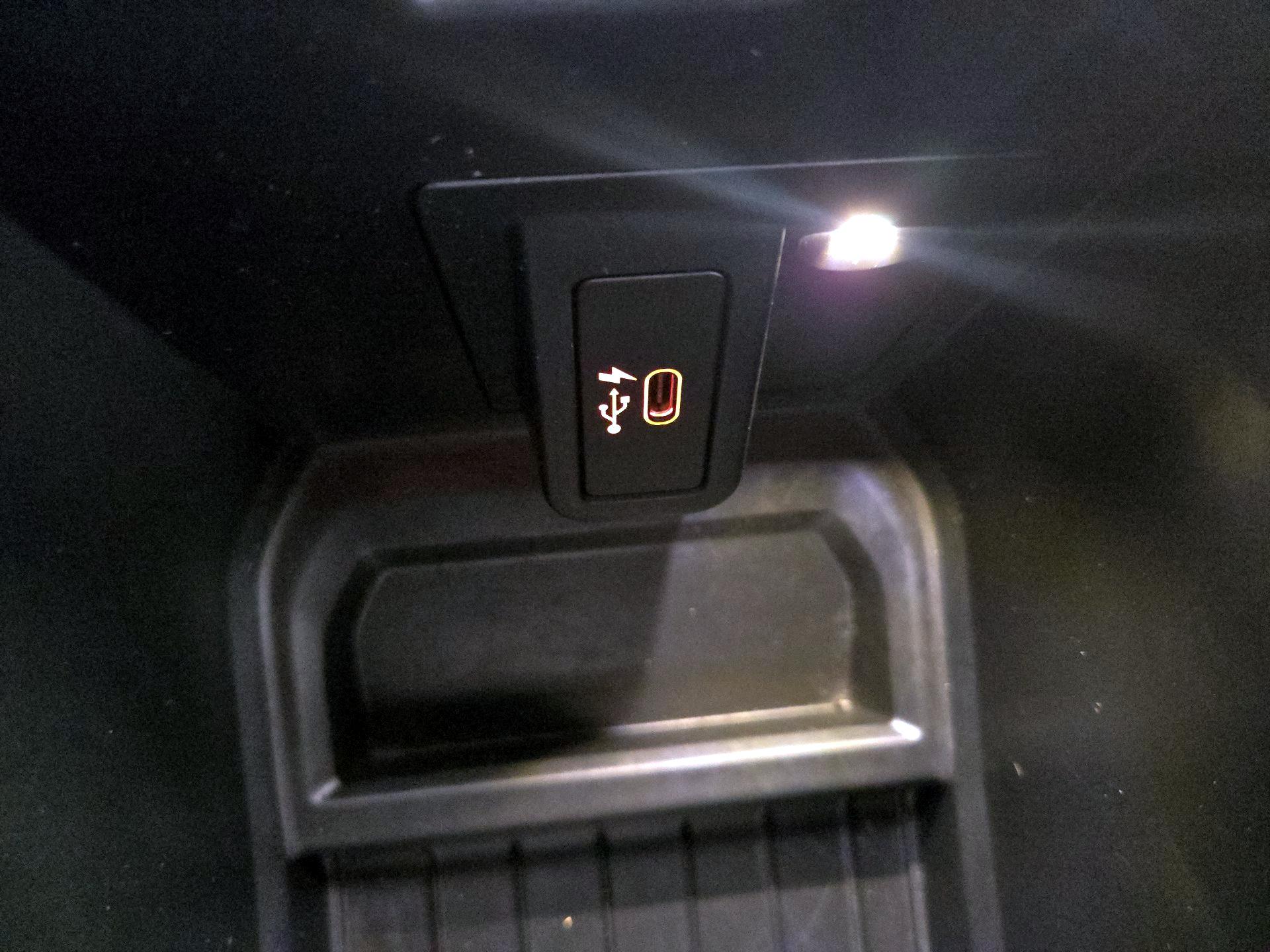 Thumbnail: 2021 BMW X3 - 19