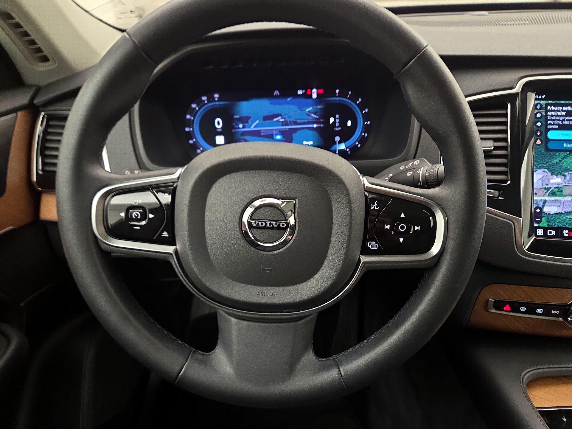 Thumbnail: 2024 Volvo XC90 - 10